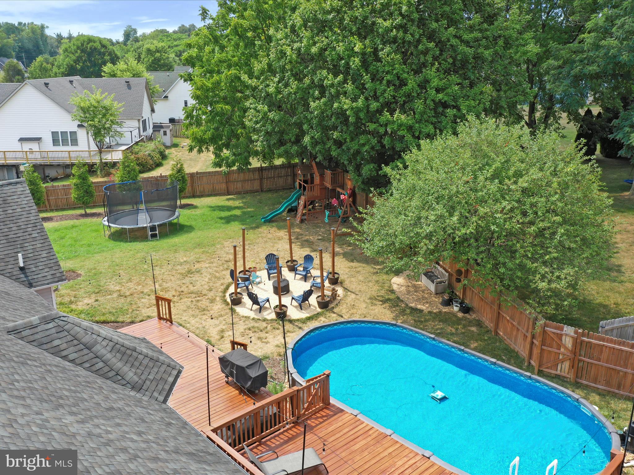 CLAYMONT CHASE - Residential