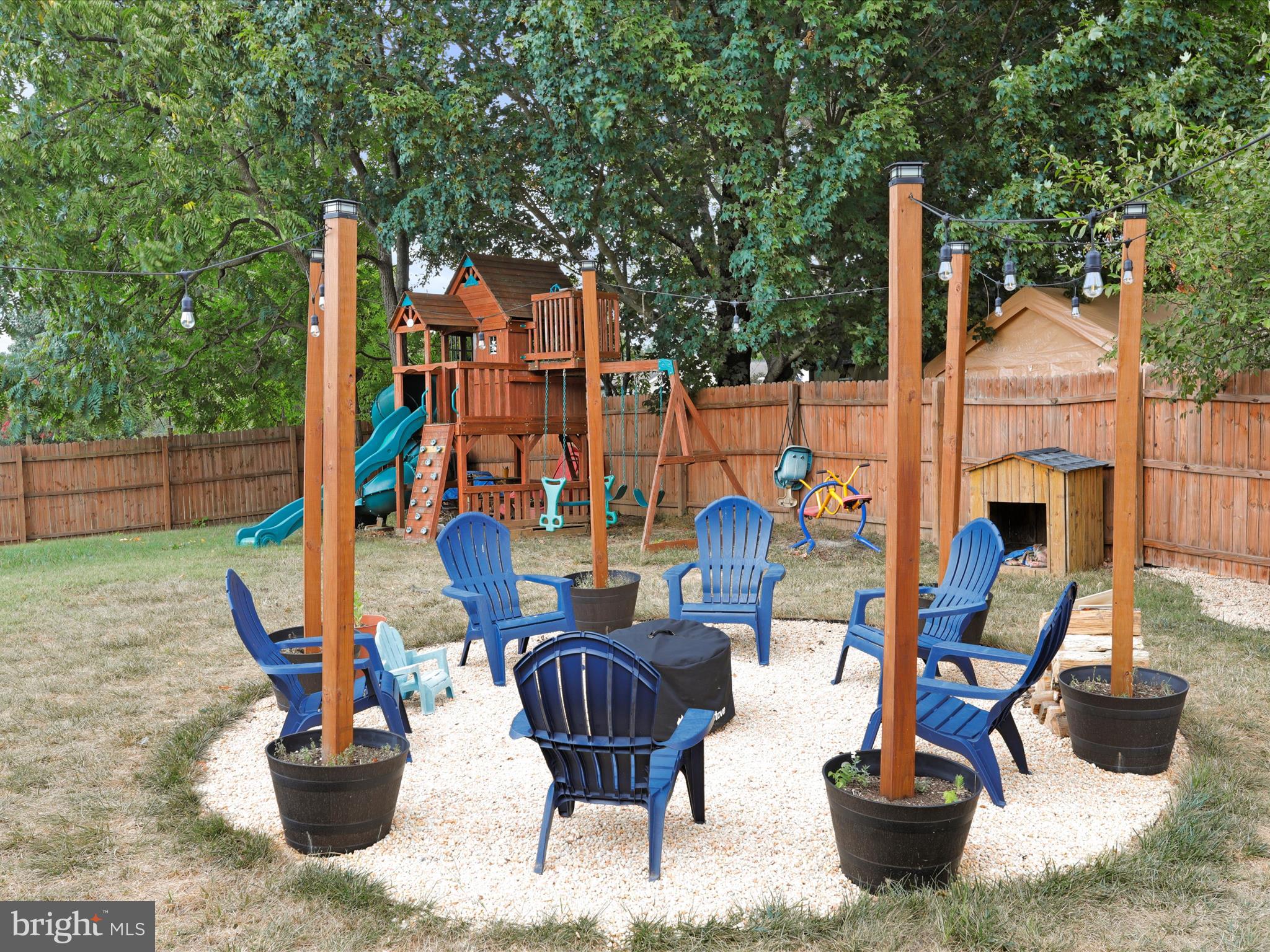 CLAYMONT CHASE - Residential