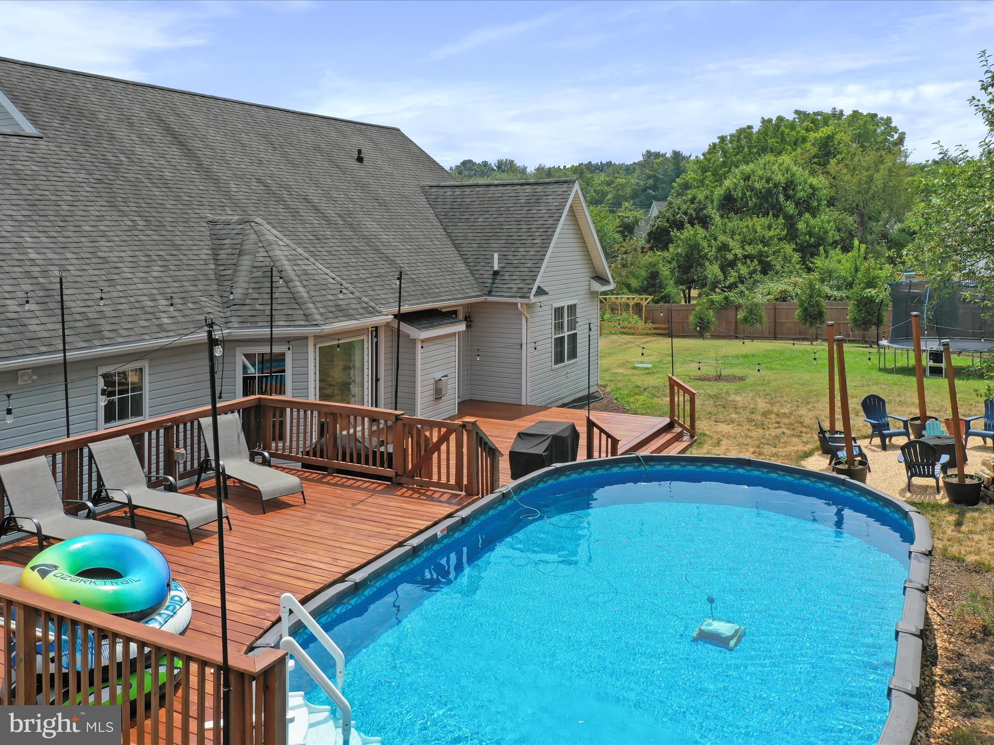 CLAYMONT CHASE - Residential