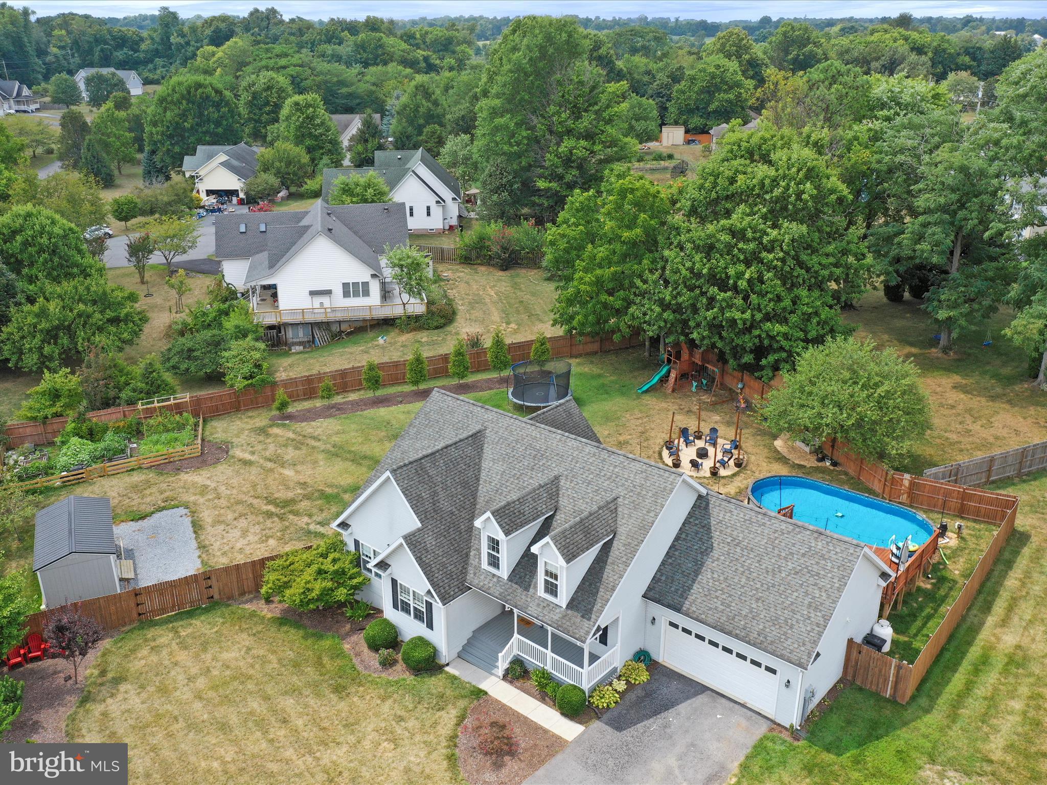 CLAYMONT CHASE - Residential