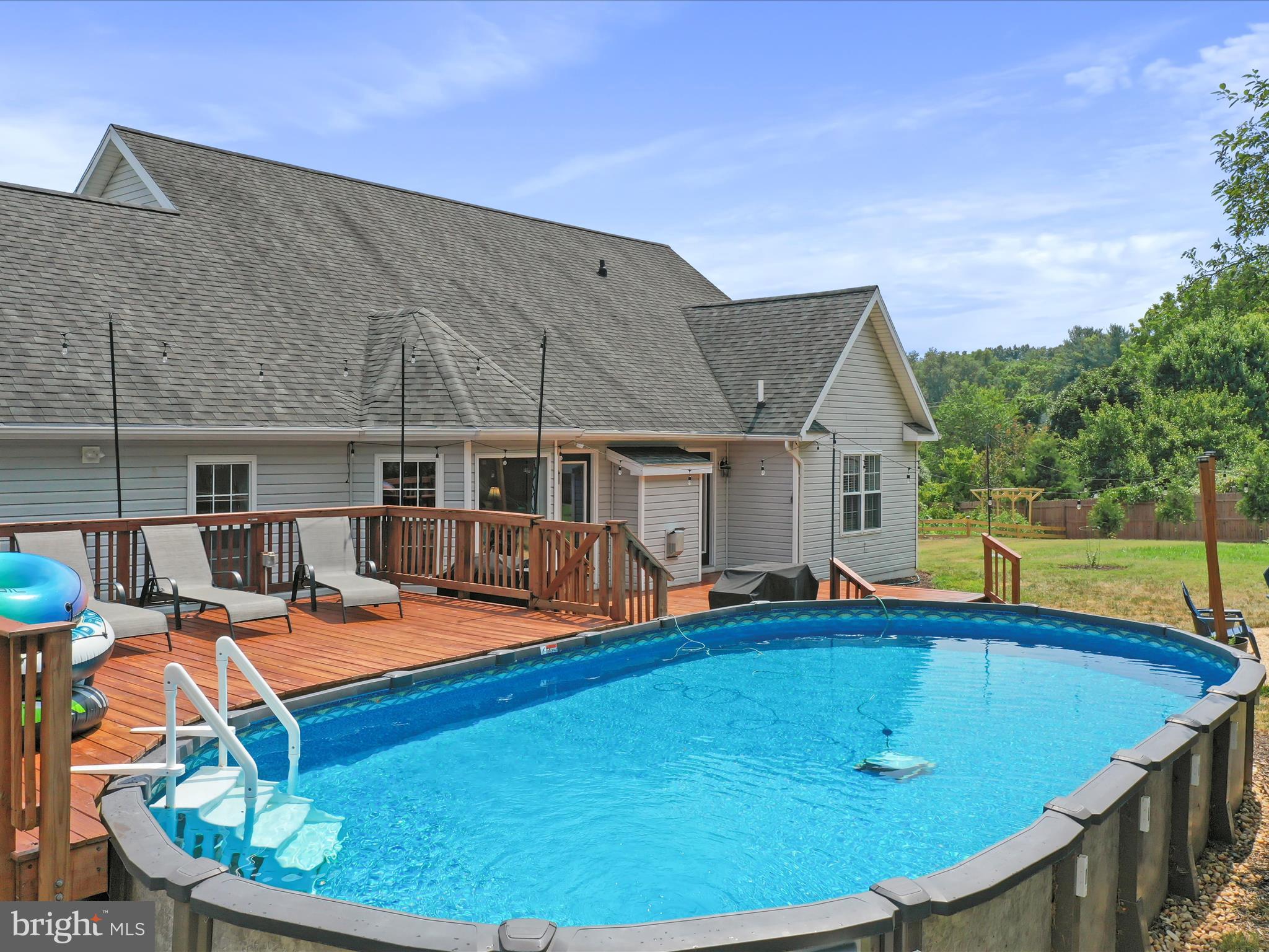 CLAYMONT CHASE - Residential