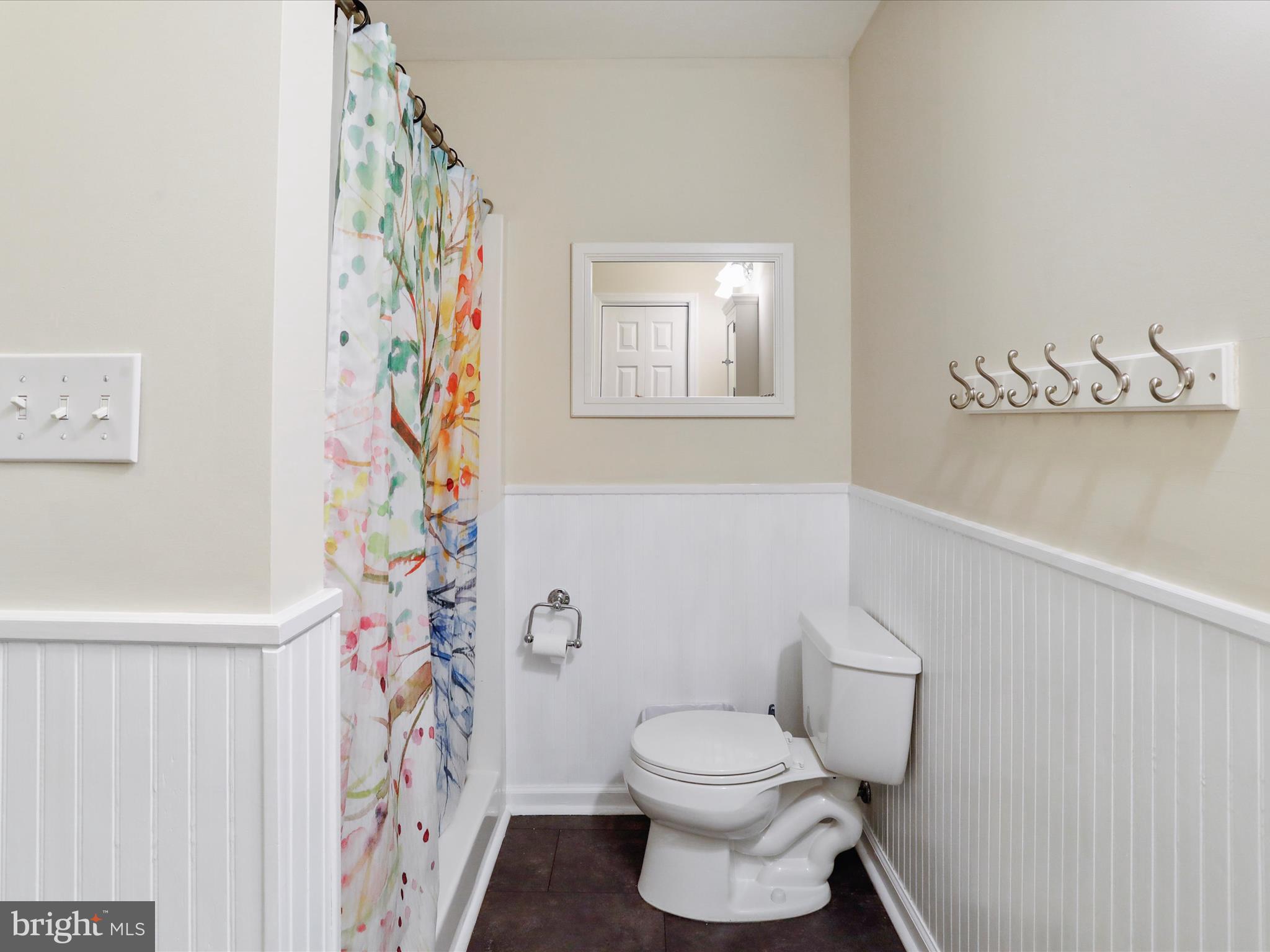 CLAYMONT CHASE - Residential