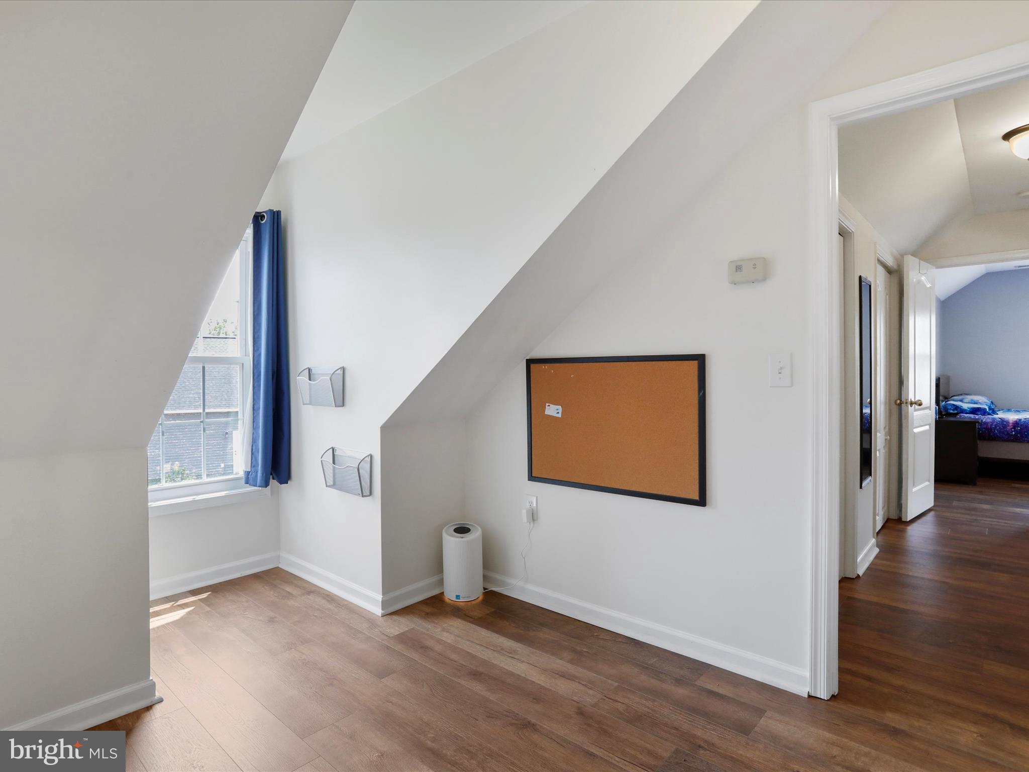 CLAYMONT CHASE - Residential