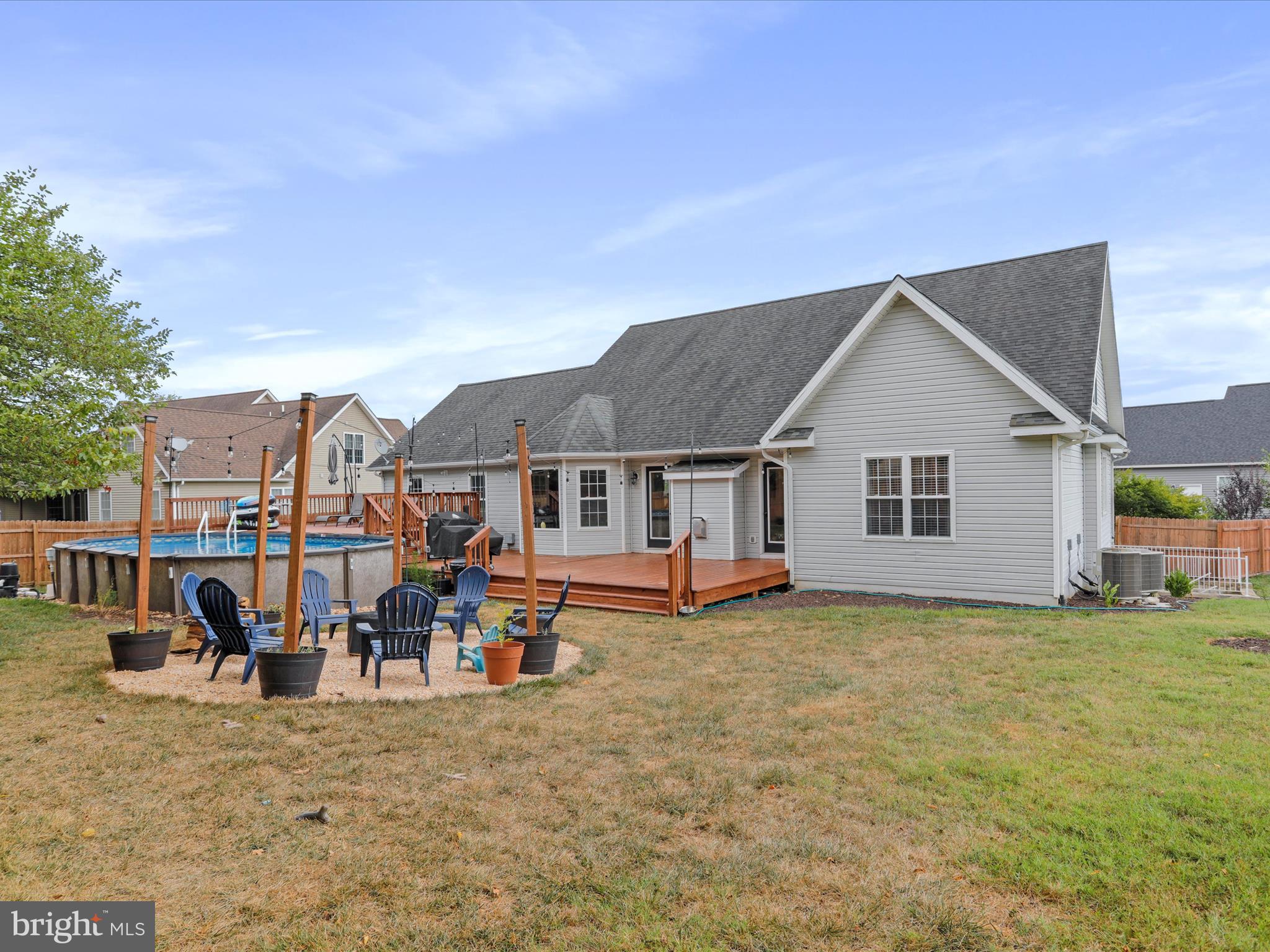 CLAYMONT CHASE - Residential