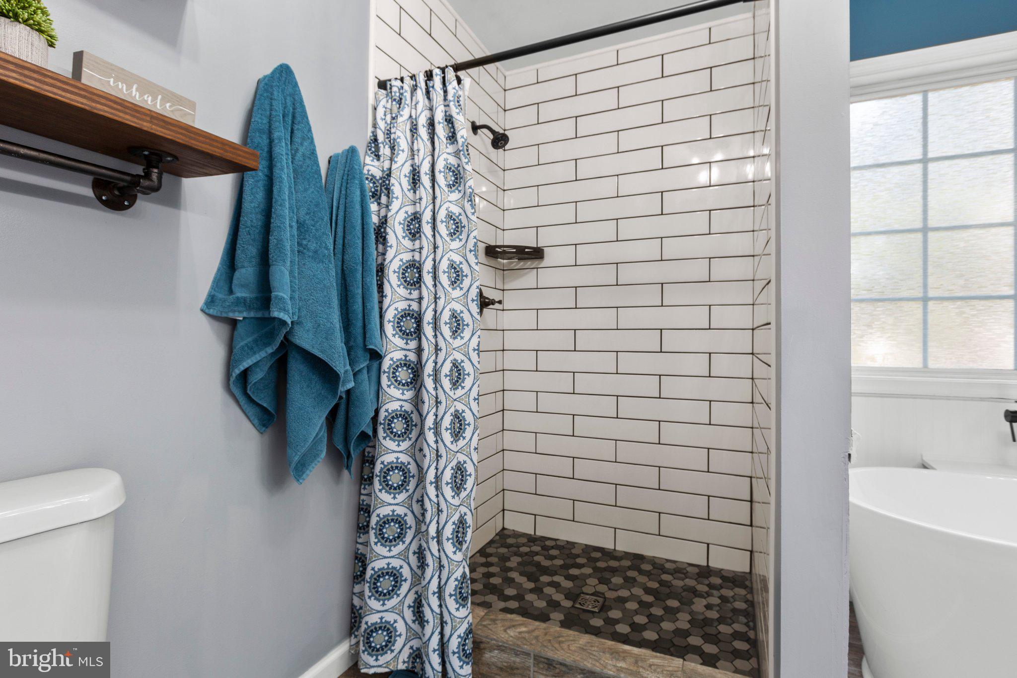 FOX CHASE - Residential