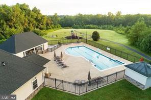 FOX CHASE - Residential