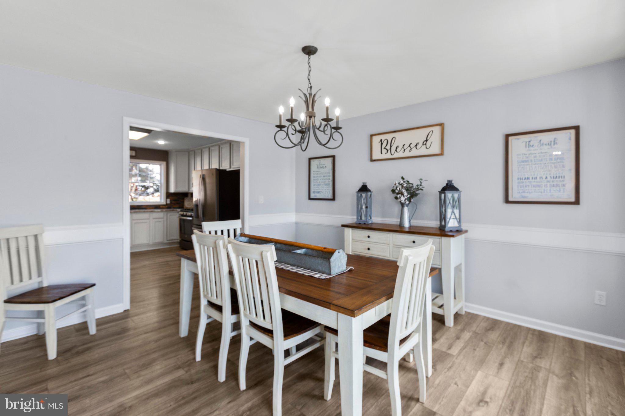 FOX CHASE - Residential