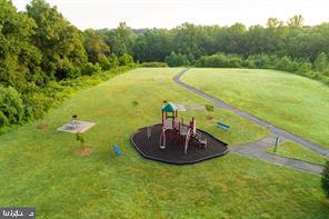 FOX CHASE - Residential