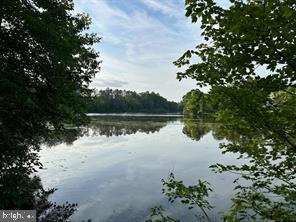 FOX CHASE - Residential