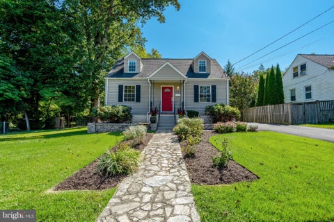 Photo of 4029 Woodland Drive, FAIRFAX, VA 22030 (MLS # VAFC2008518)