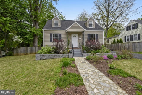 Photo of 4029 Woodland Drive, FAIRFAX, VA 22030 (MLS # VAFC2008518)