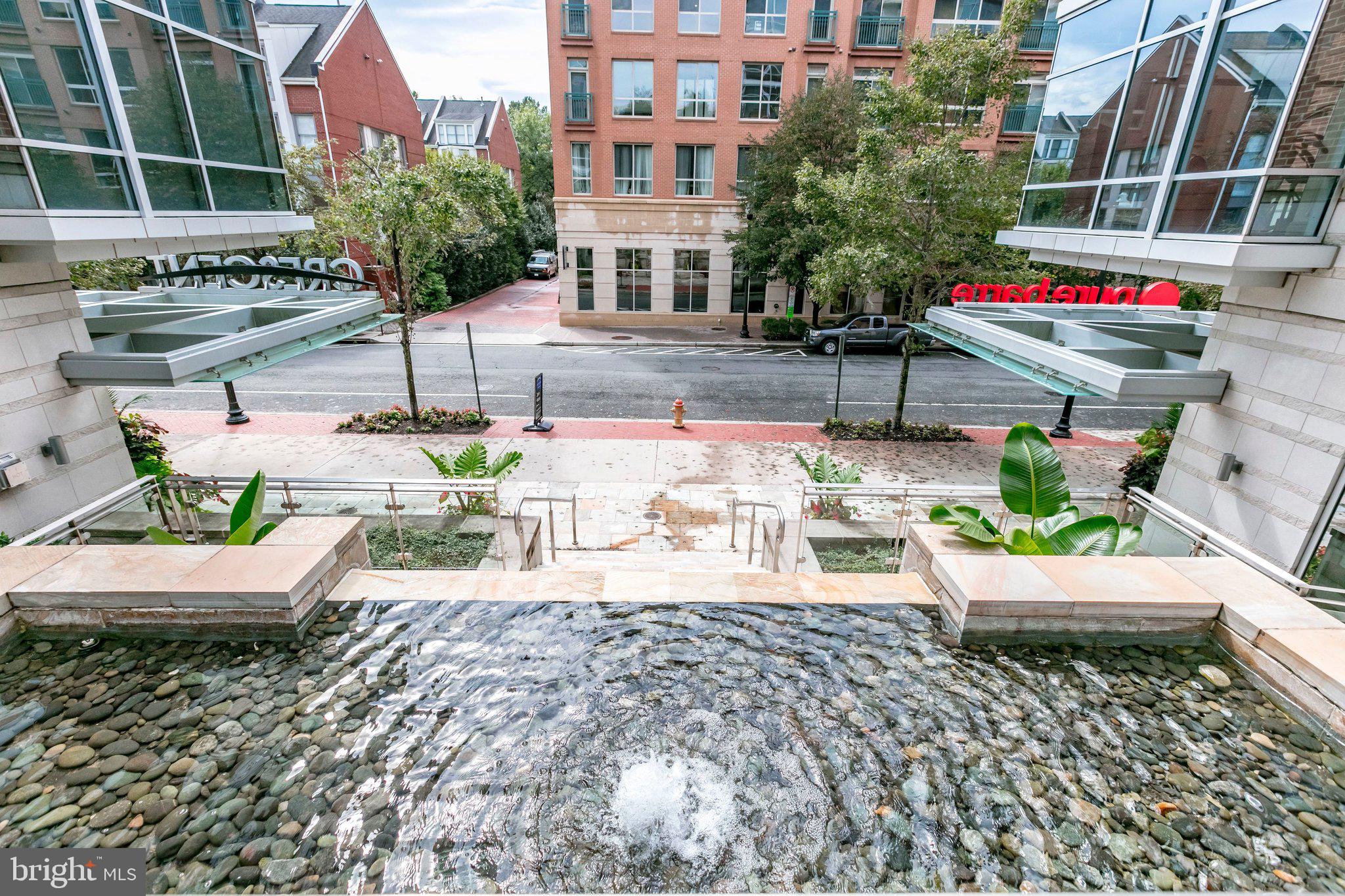 EAST FALLS CHURCH - Residential