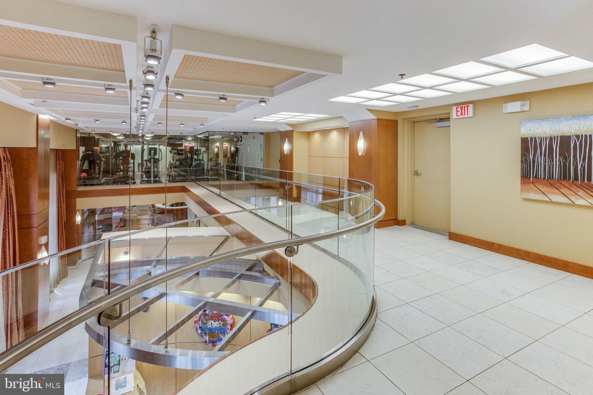 EAST FALLS CHURCH - Residential
