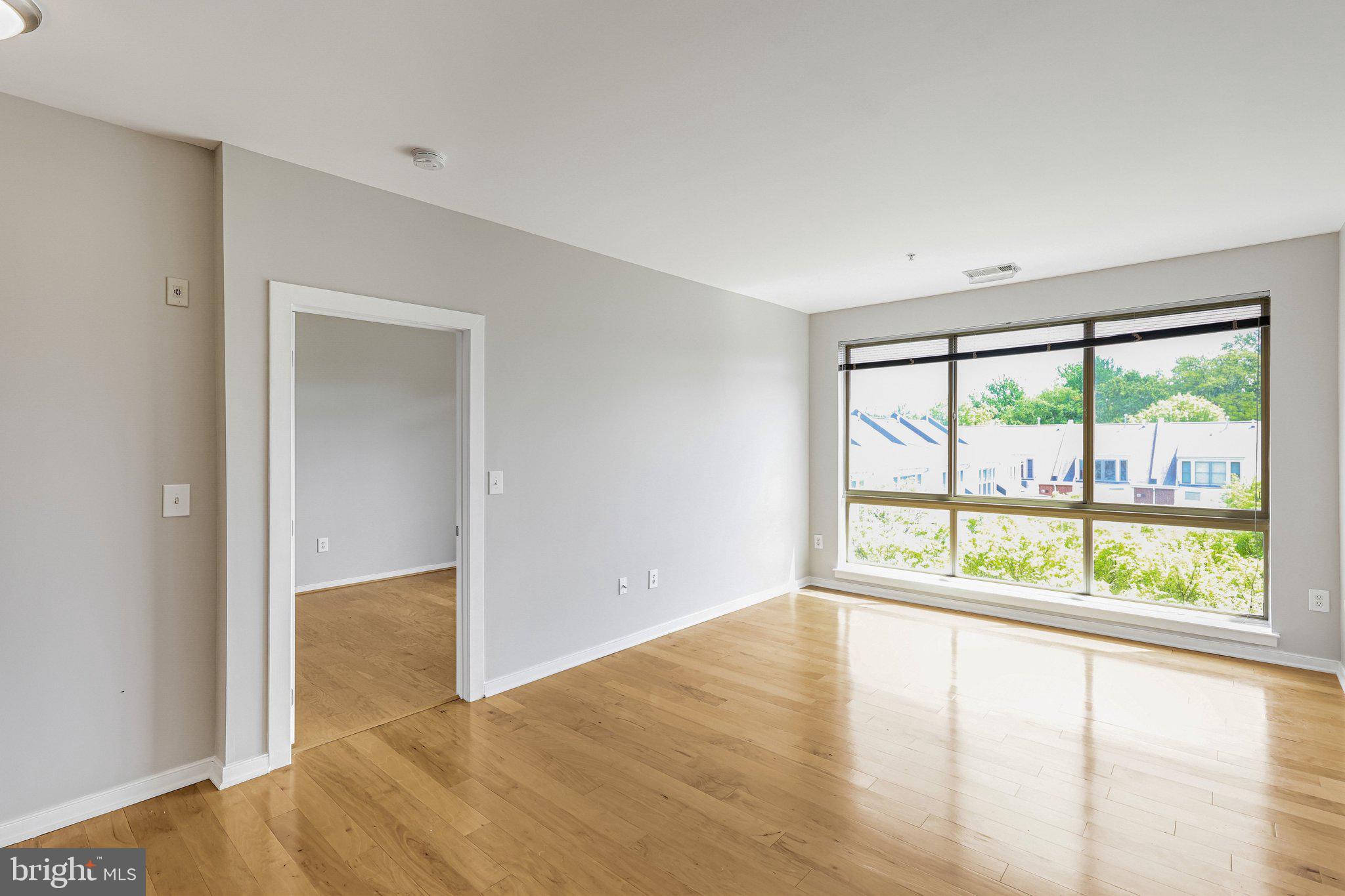 EAST FALLS CHURCH - Residential