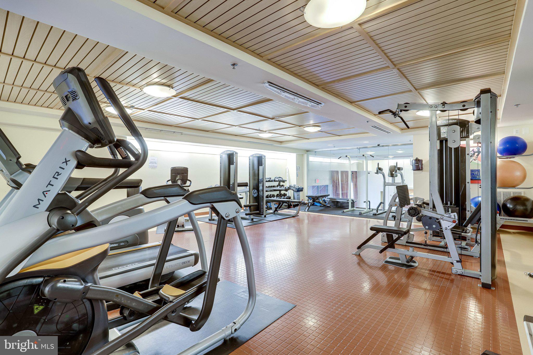 EAST FALLS CHURCH - Residential