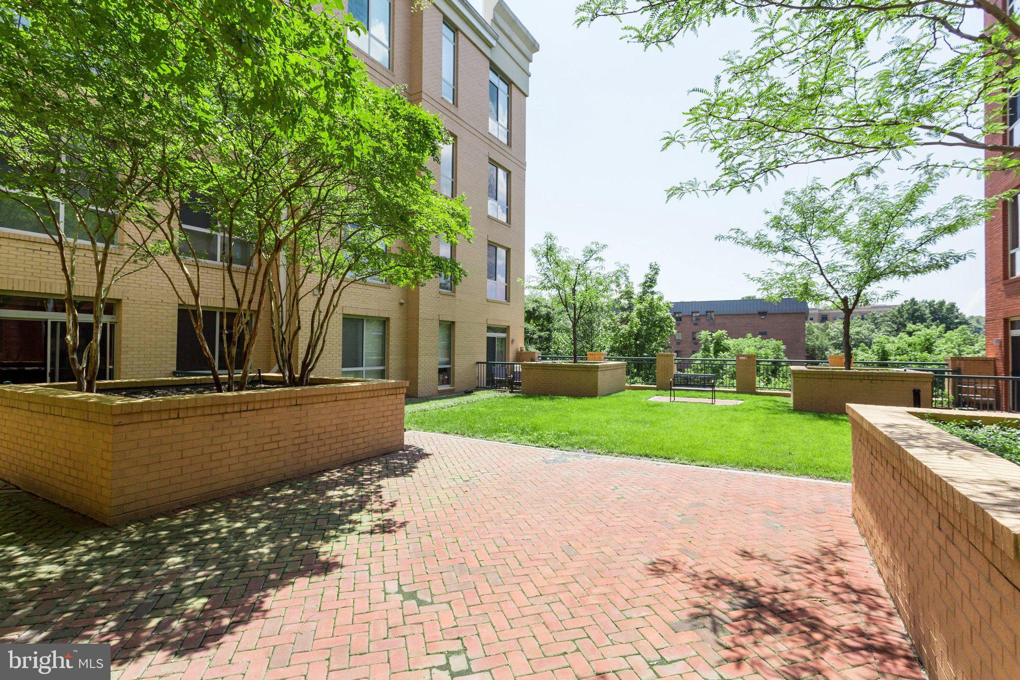EAST FALLS CHURCH - Residential