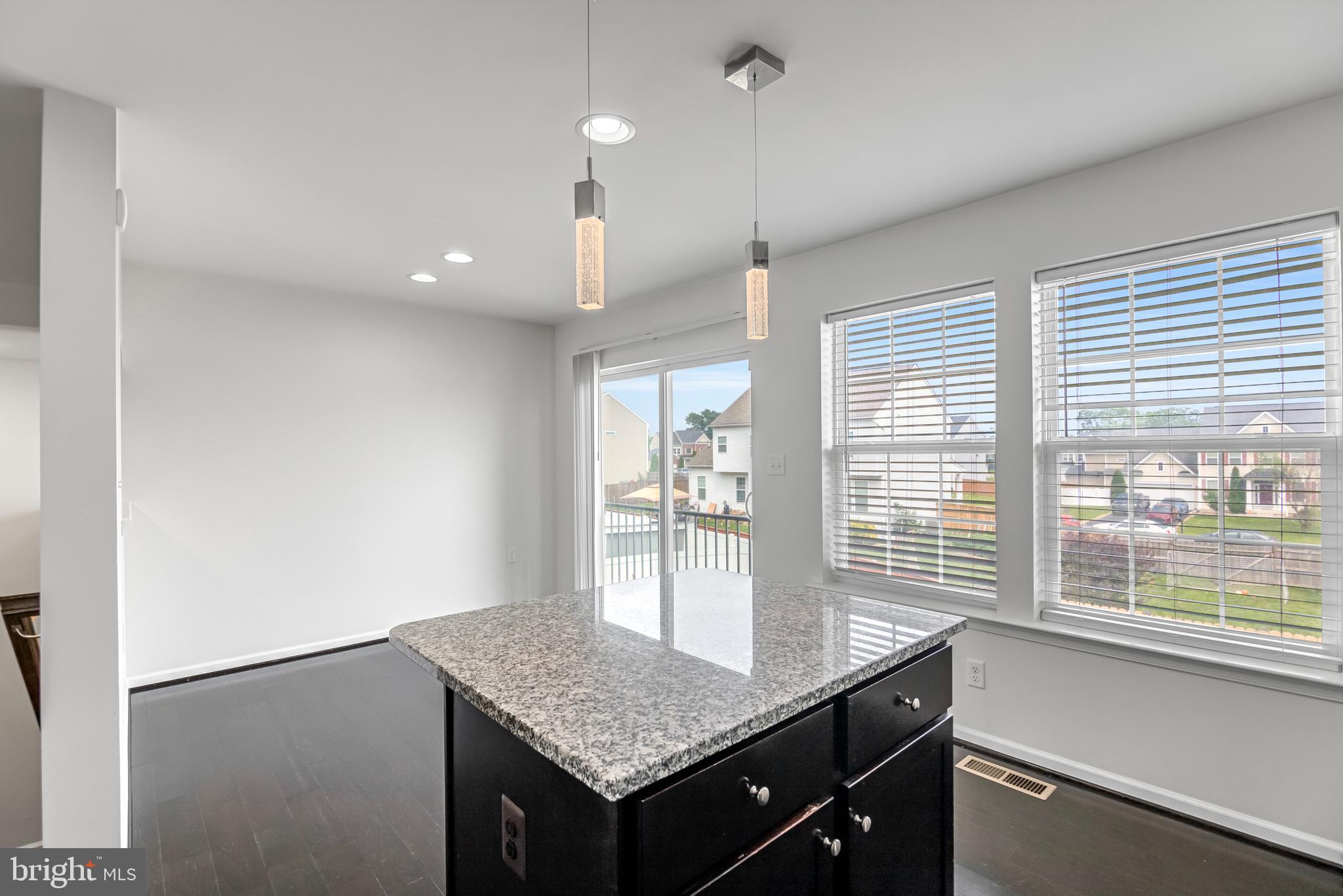 STONEBROOK VILLAGE - Residential