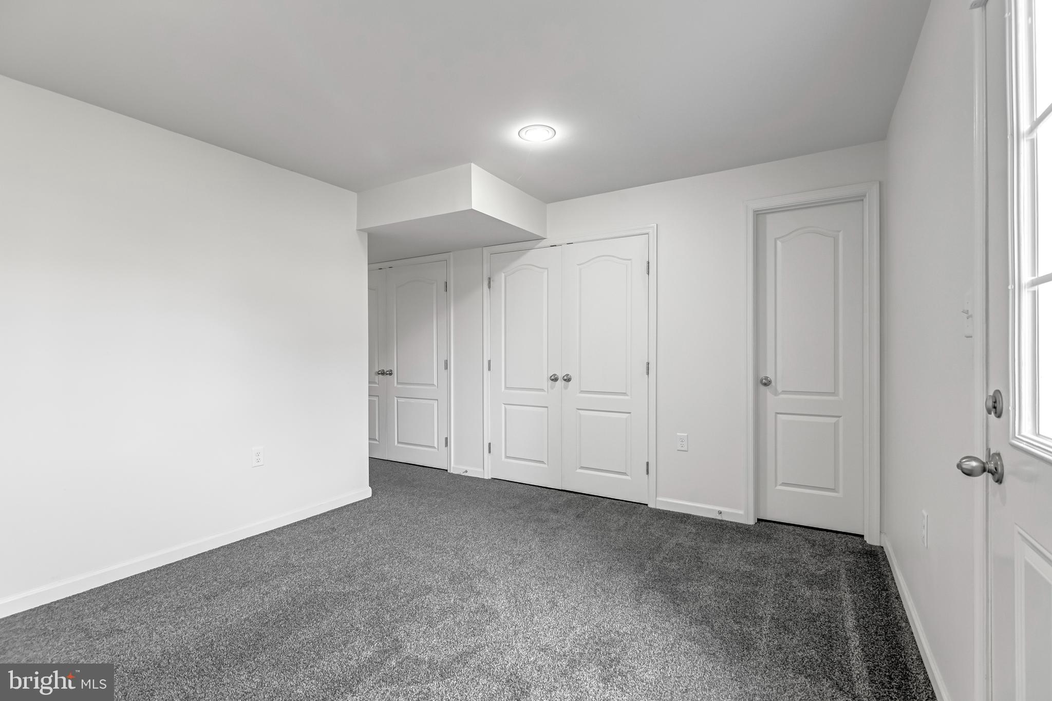 STONEBROOK VILLAGE - Residential