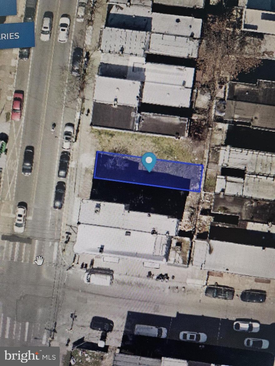 Nice center Brewery town lot with a RSA5 zoning. Has a 15ft front.