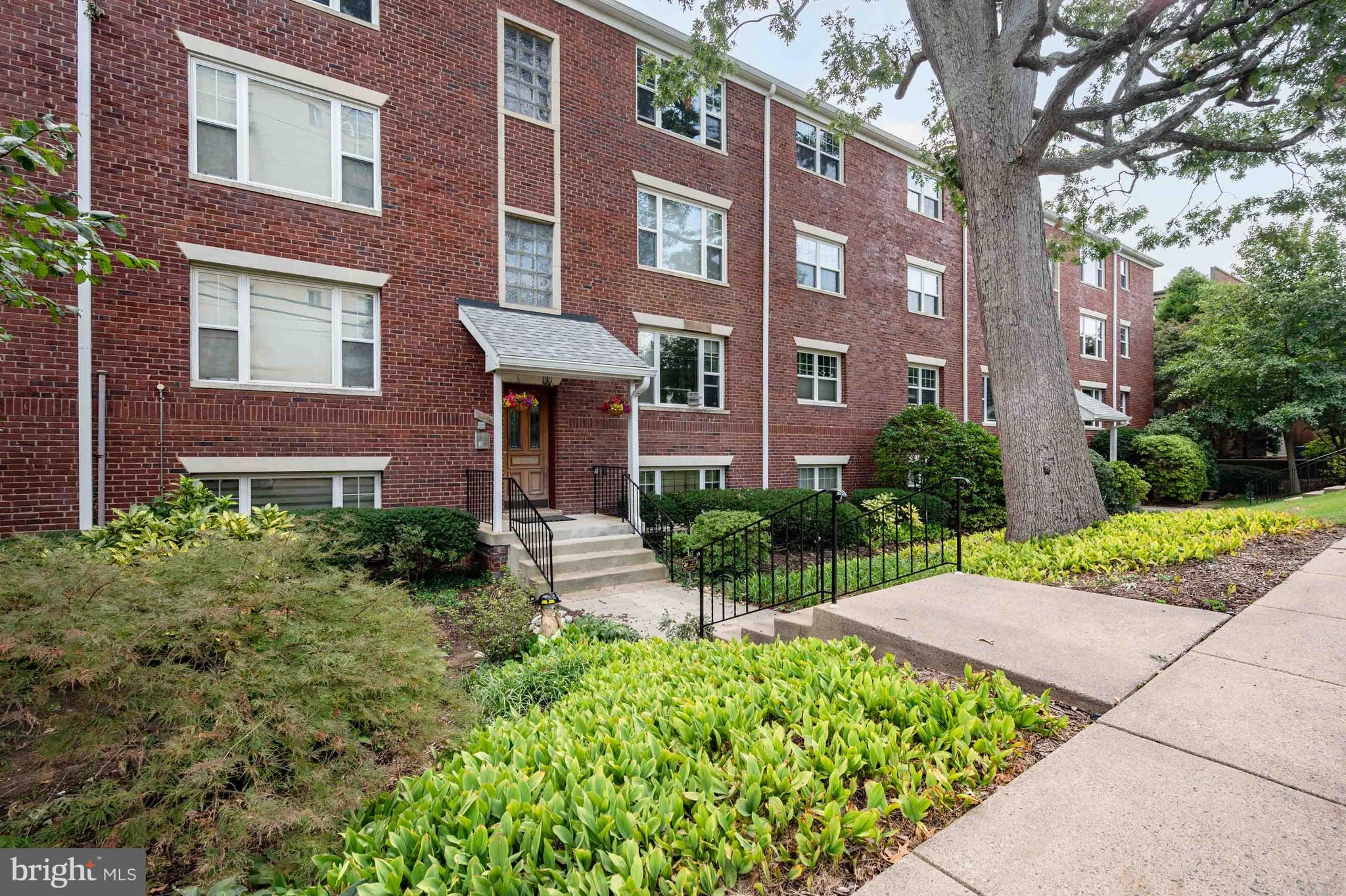 1402 12TH STREET N S205