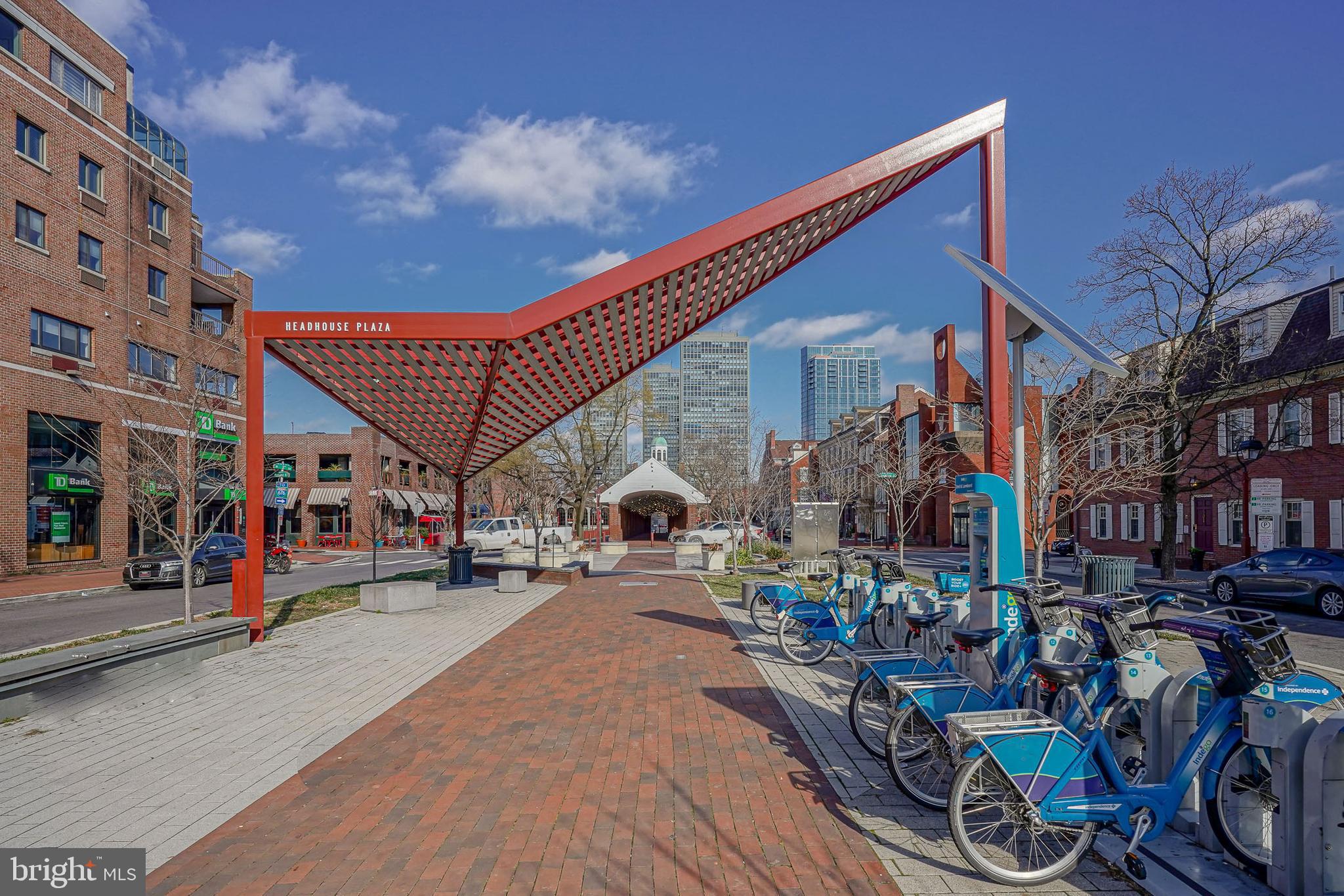 ABBOTTS SQUARE - Residential