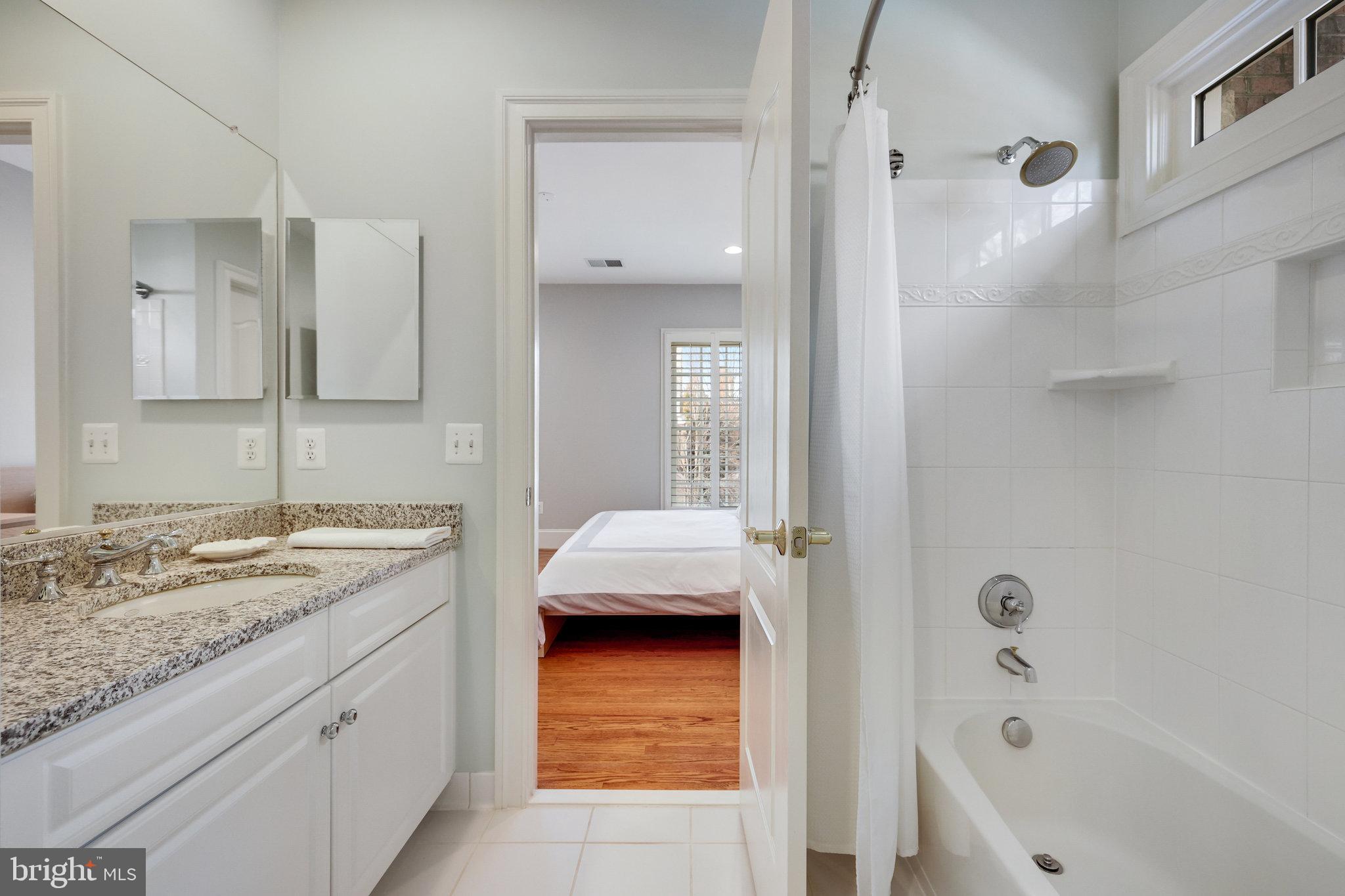 EVANS FARM - Residential