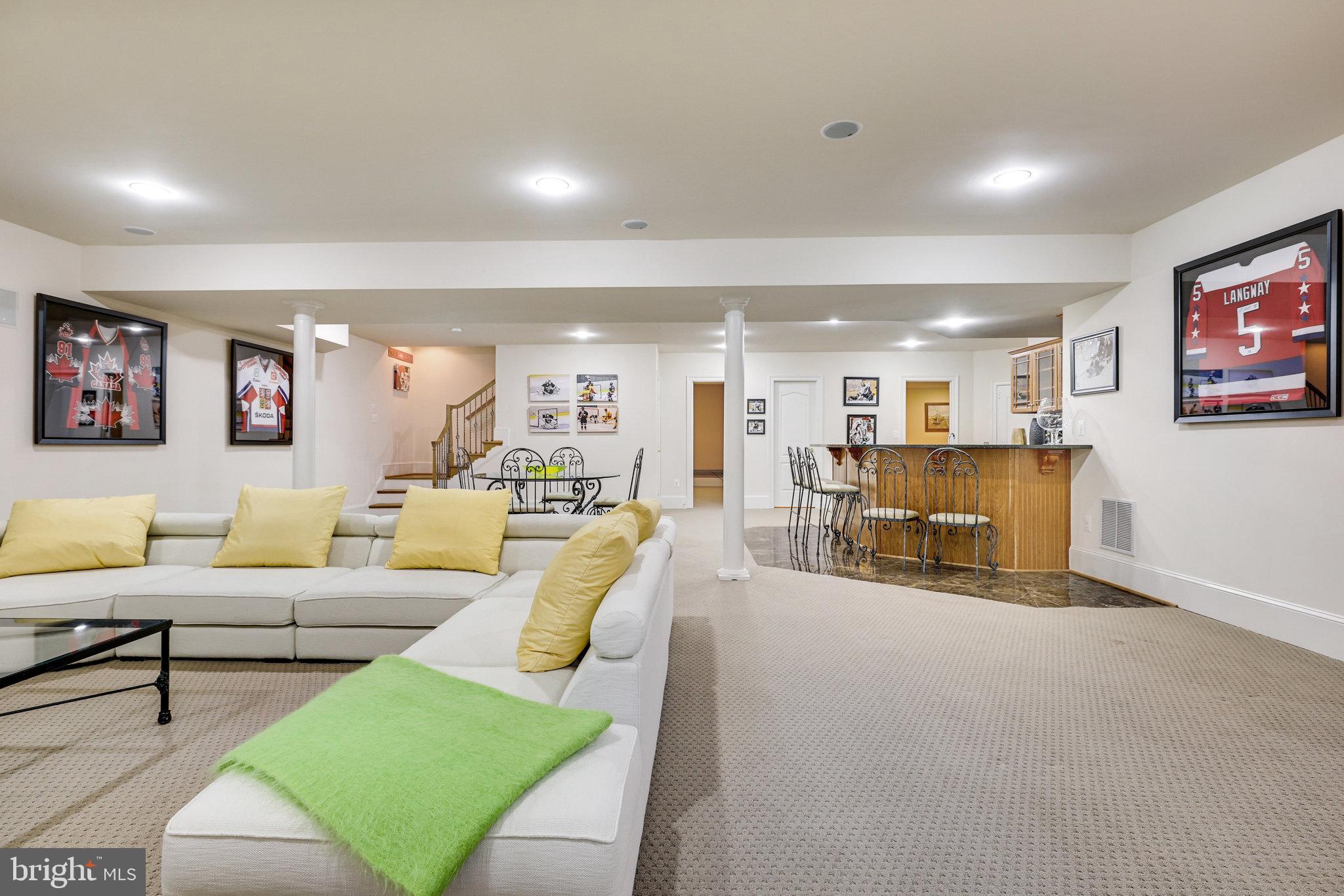 EVANS FARM - Residential