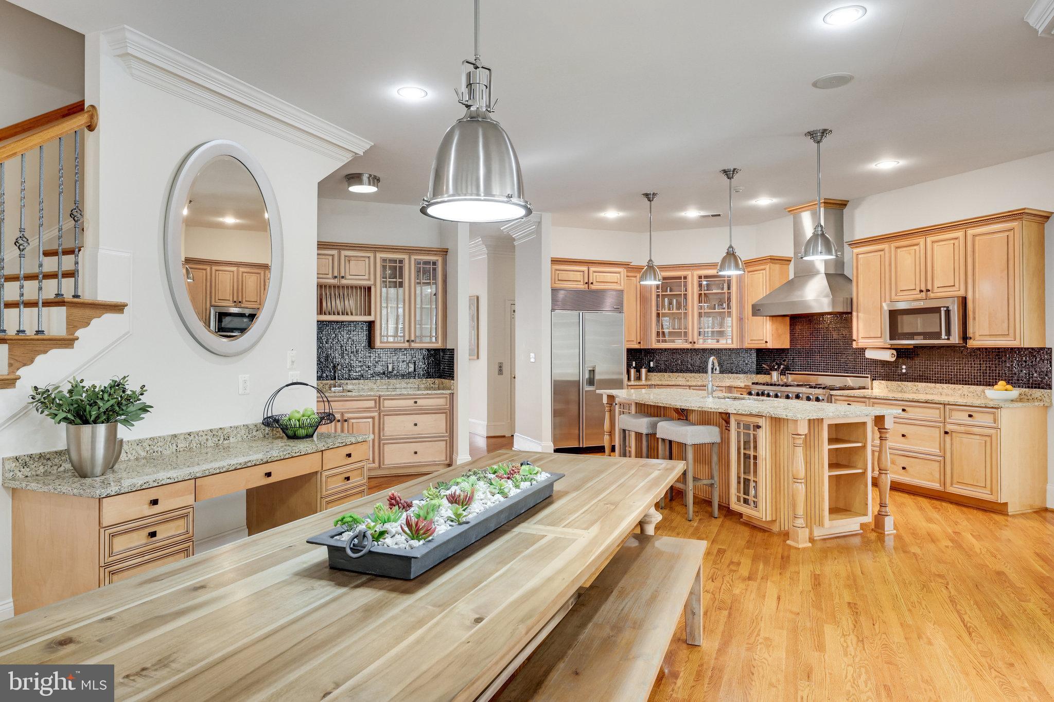 EVANS FARM - Residential