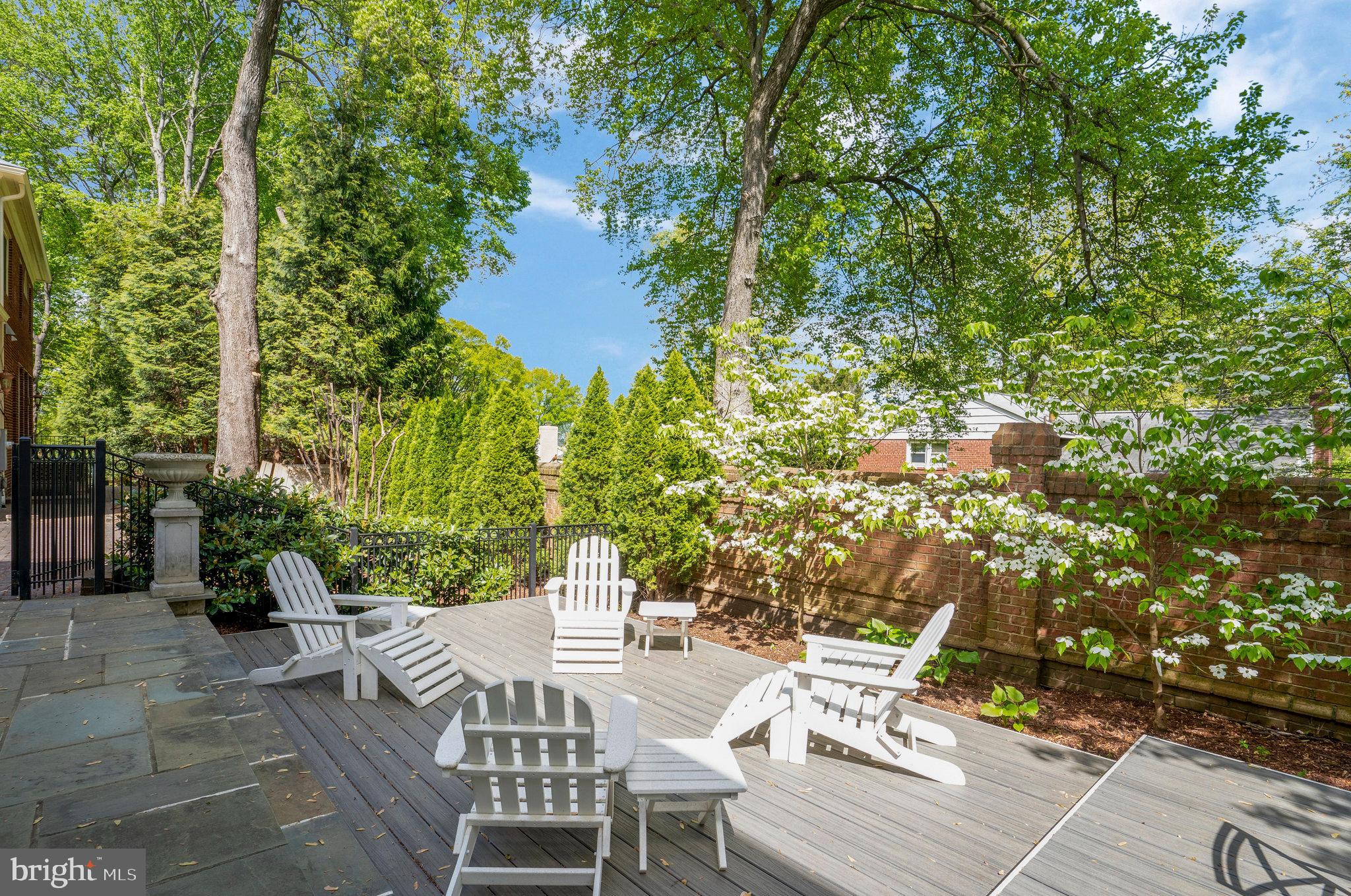 EVANS FARM - Residential