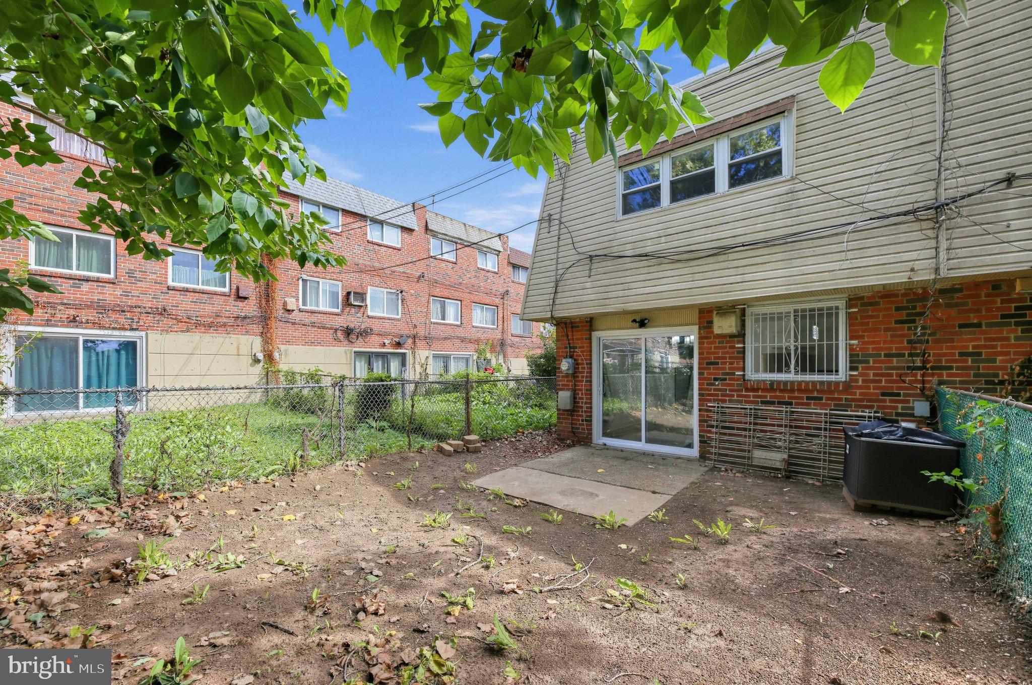 1630 N 10TH STREET