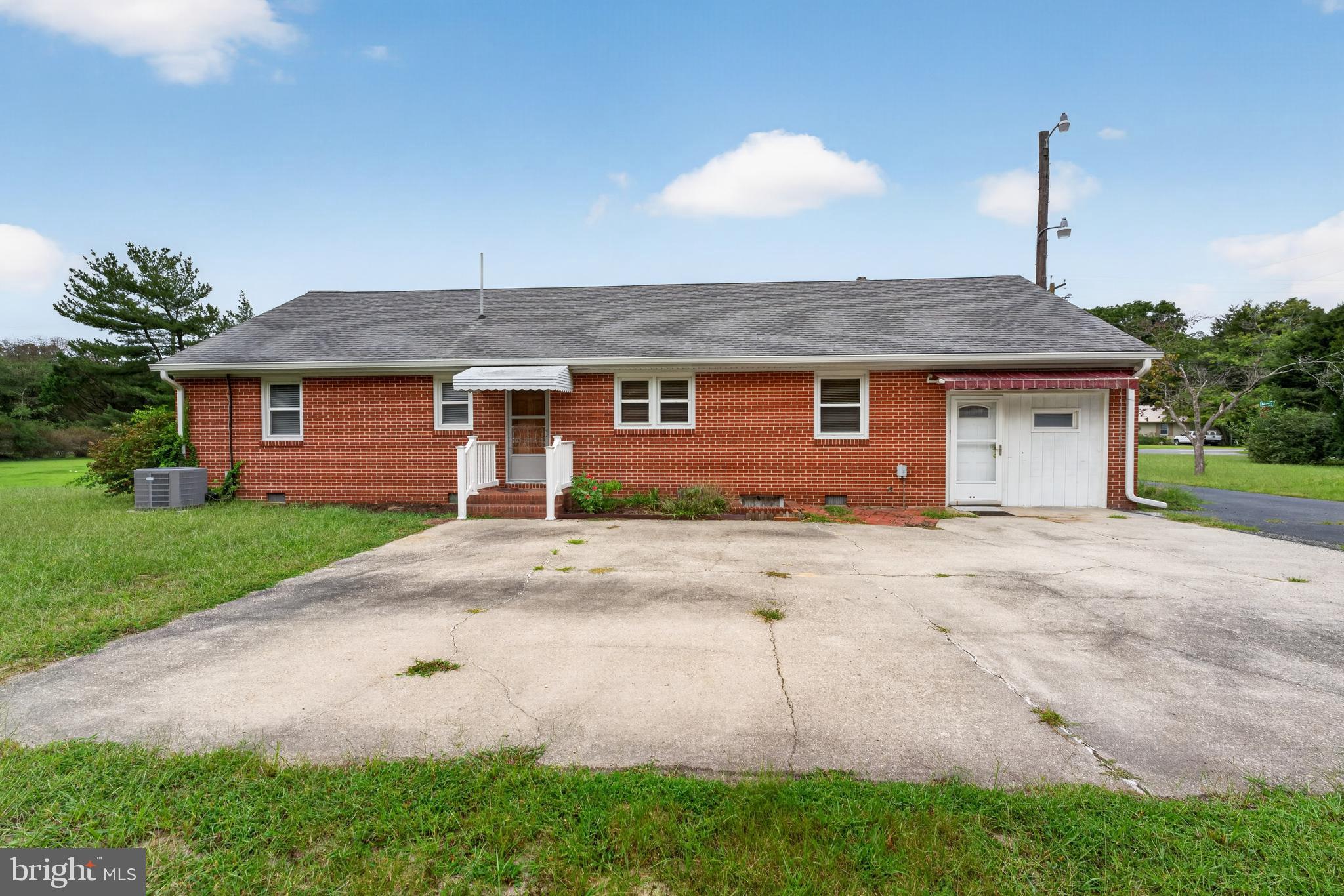 9377 MIDDLEFORD ROAD