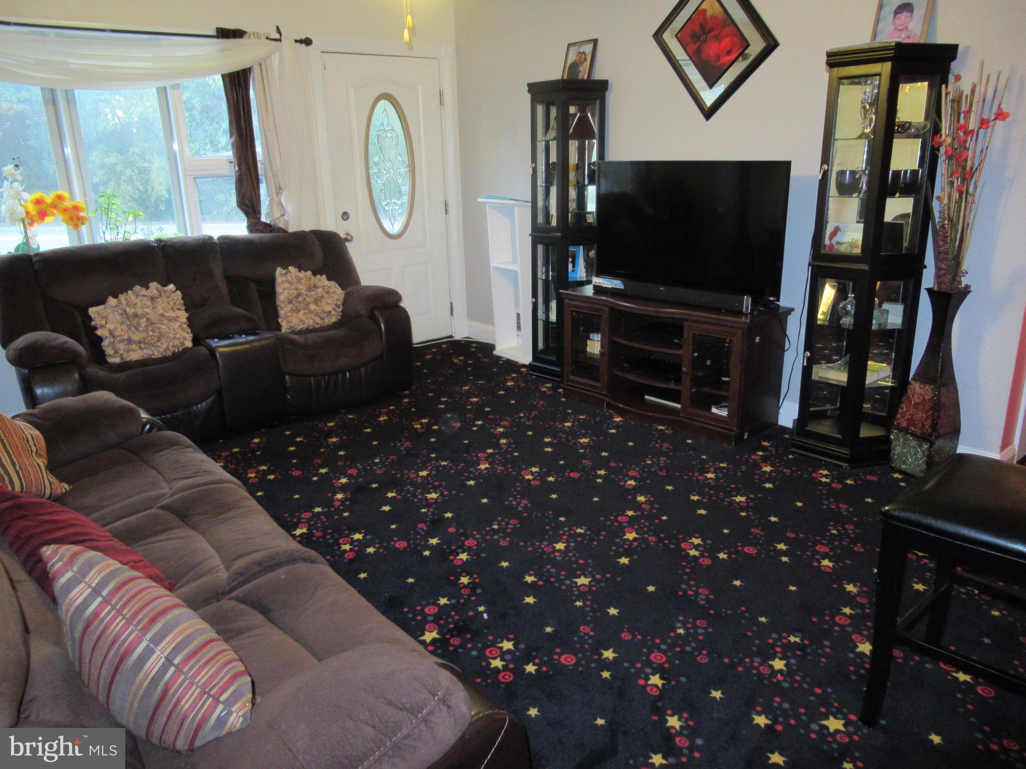 COLUMBIA PARK - Residential