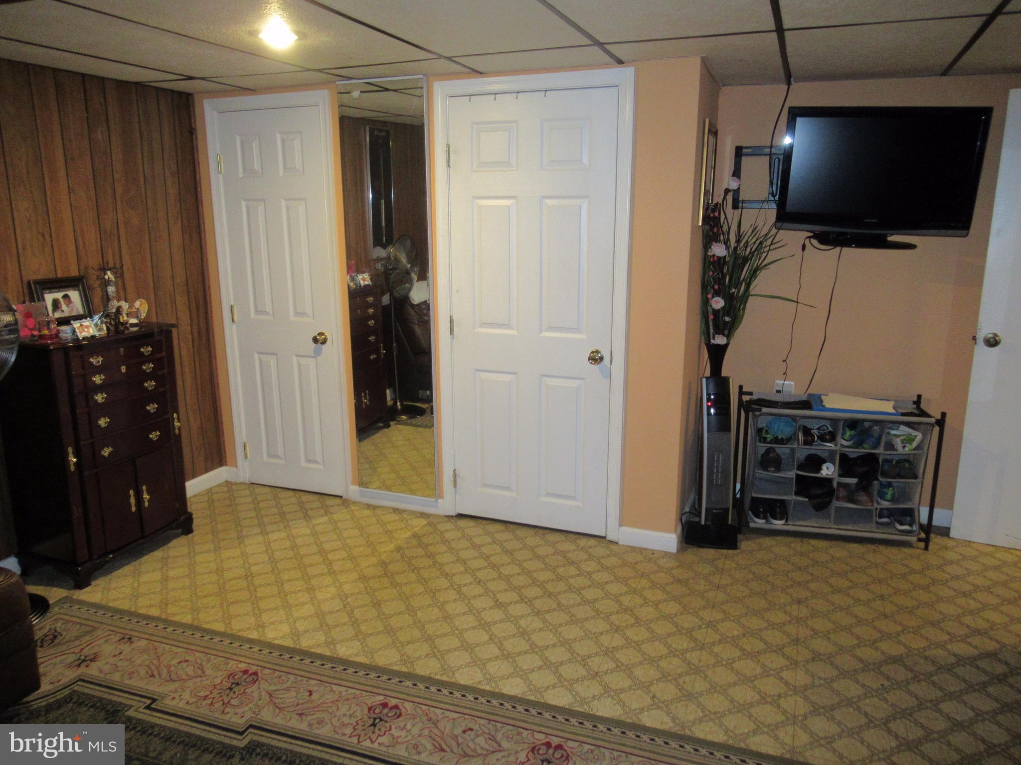 COLUMBIA PARK - Residential