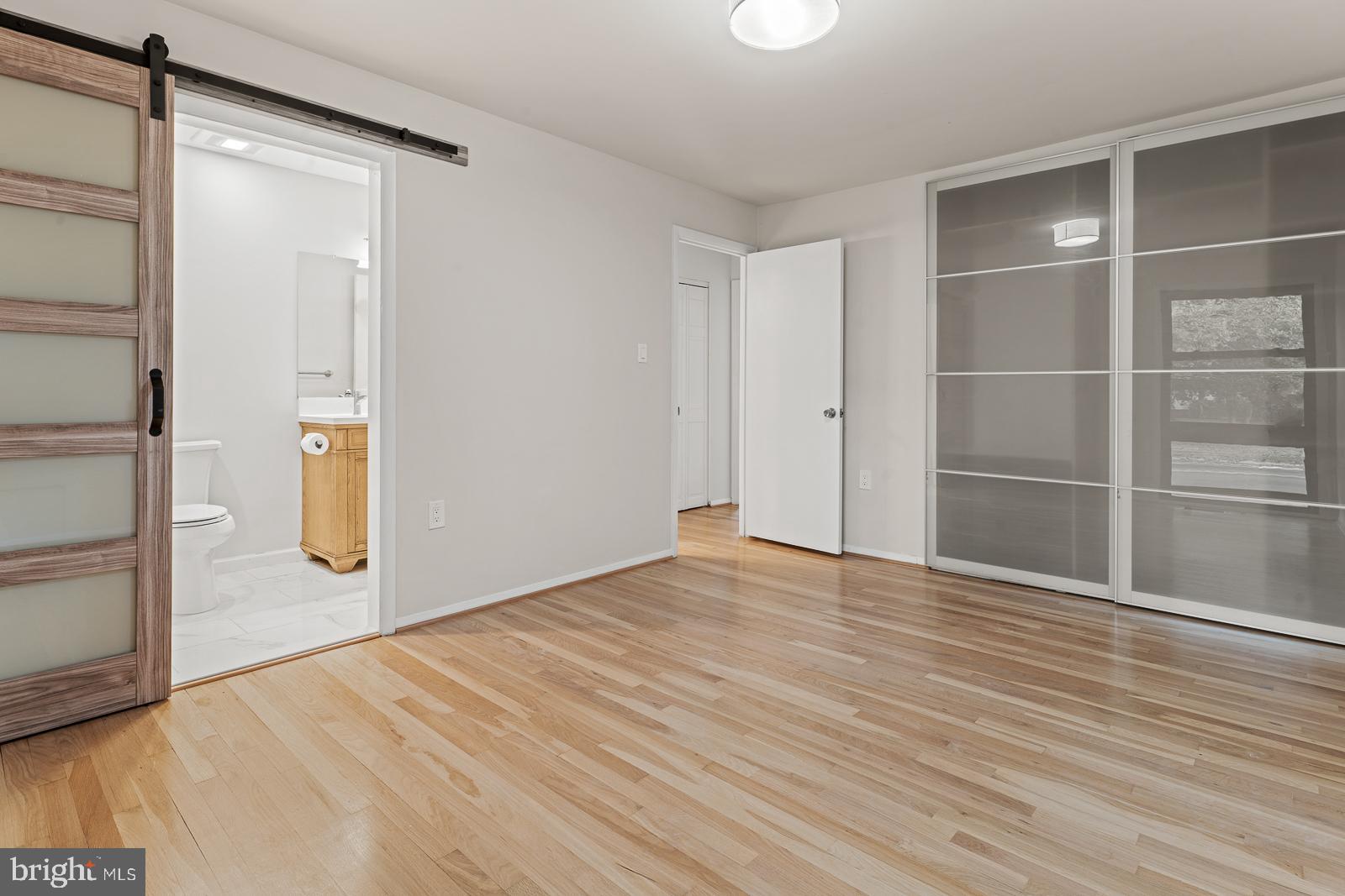 VILLAGE OF OAKLAND MILLS - Residential