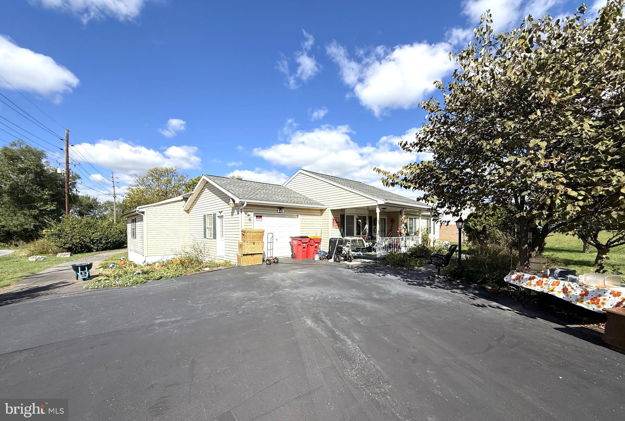 PENN STREET - Residential