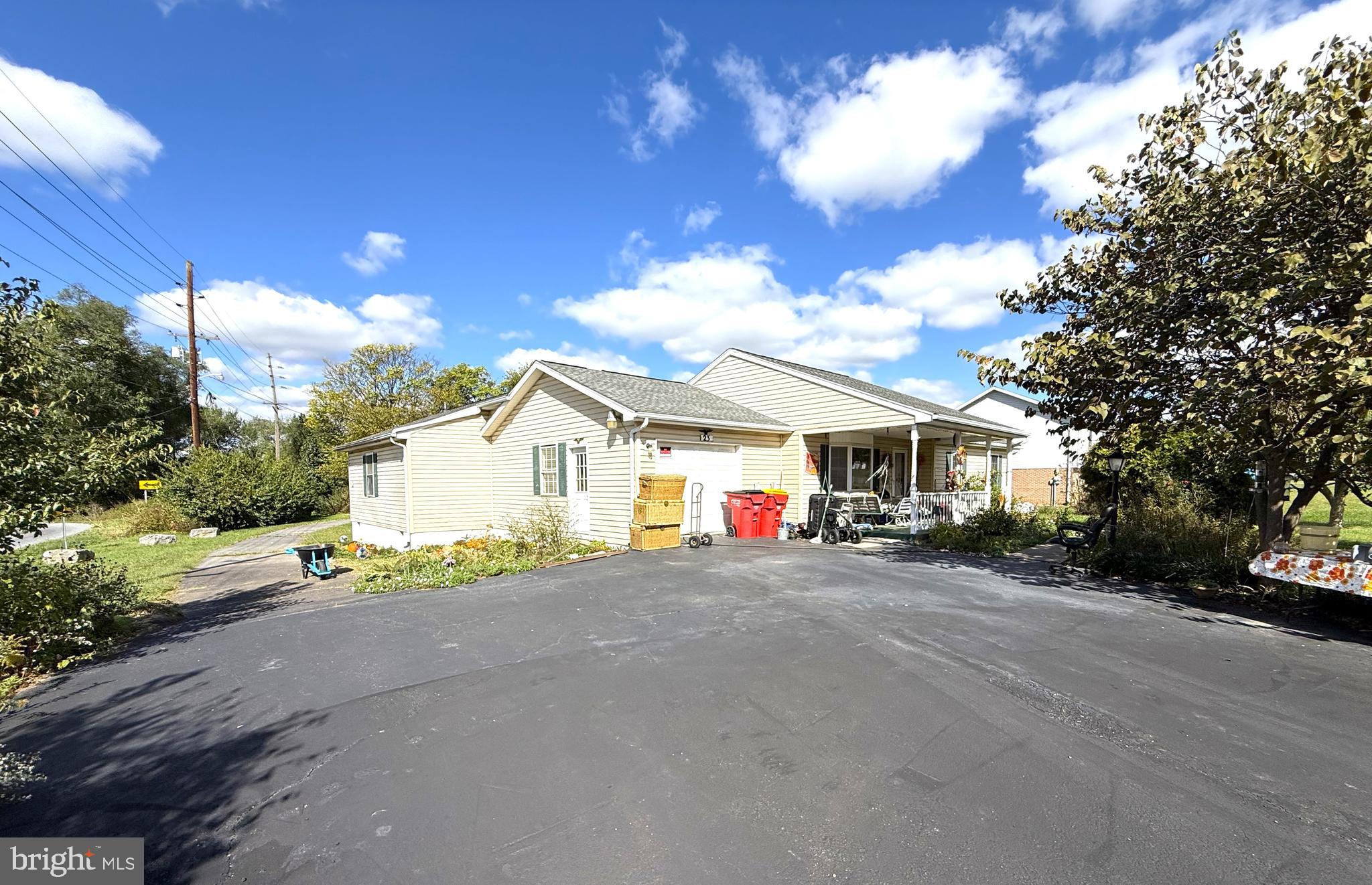 PENN STREET - Residential