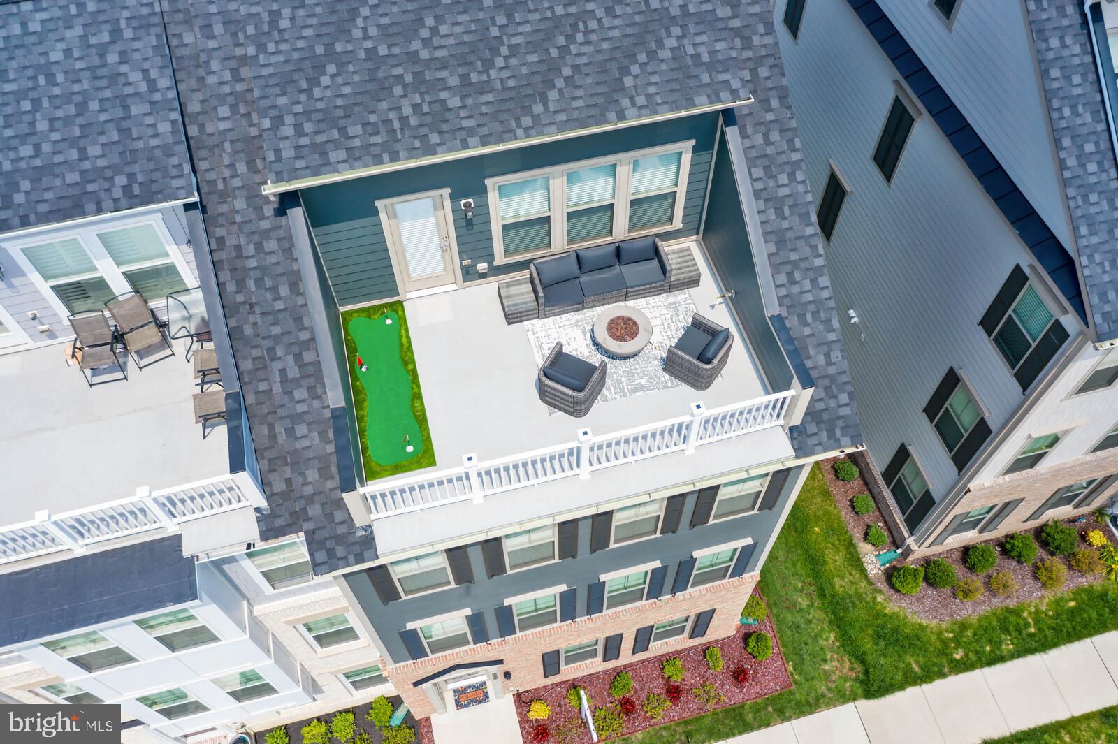 POTOMAC SHORES - Residential