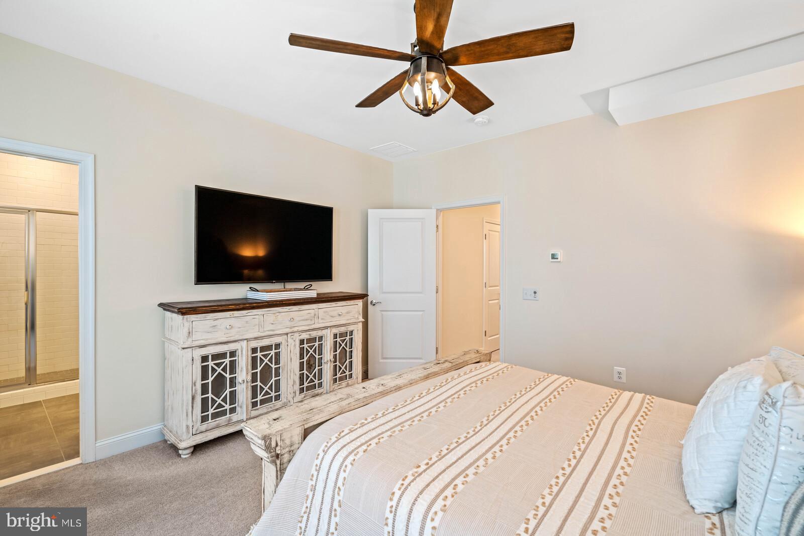 POTOMAC SHORES - Residential