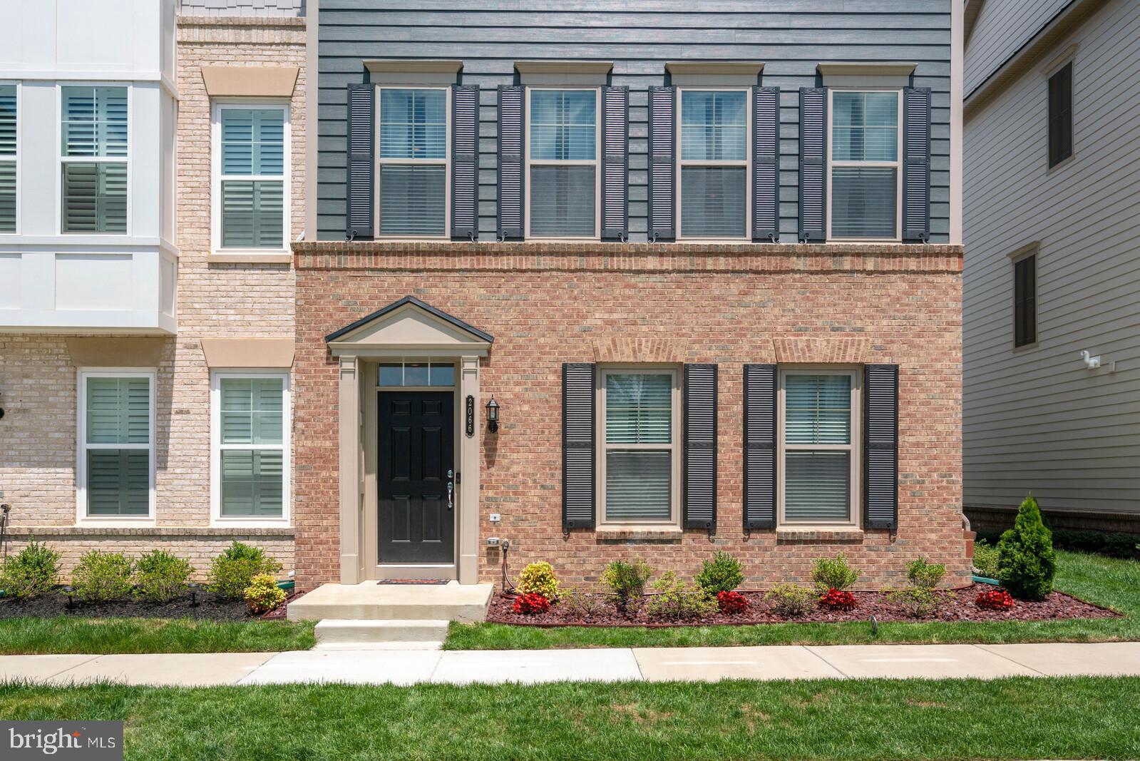 POTOMAC SHORES - Residential