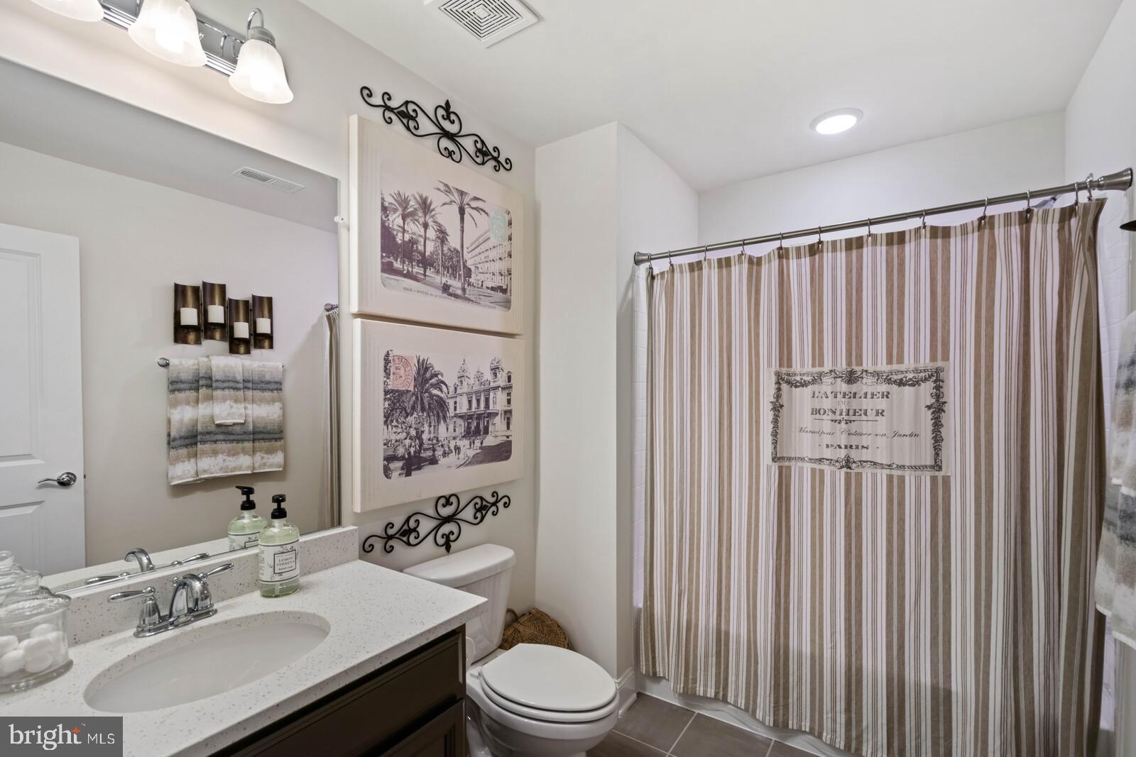 POTOMAC SHORES - Residential