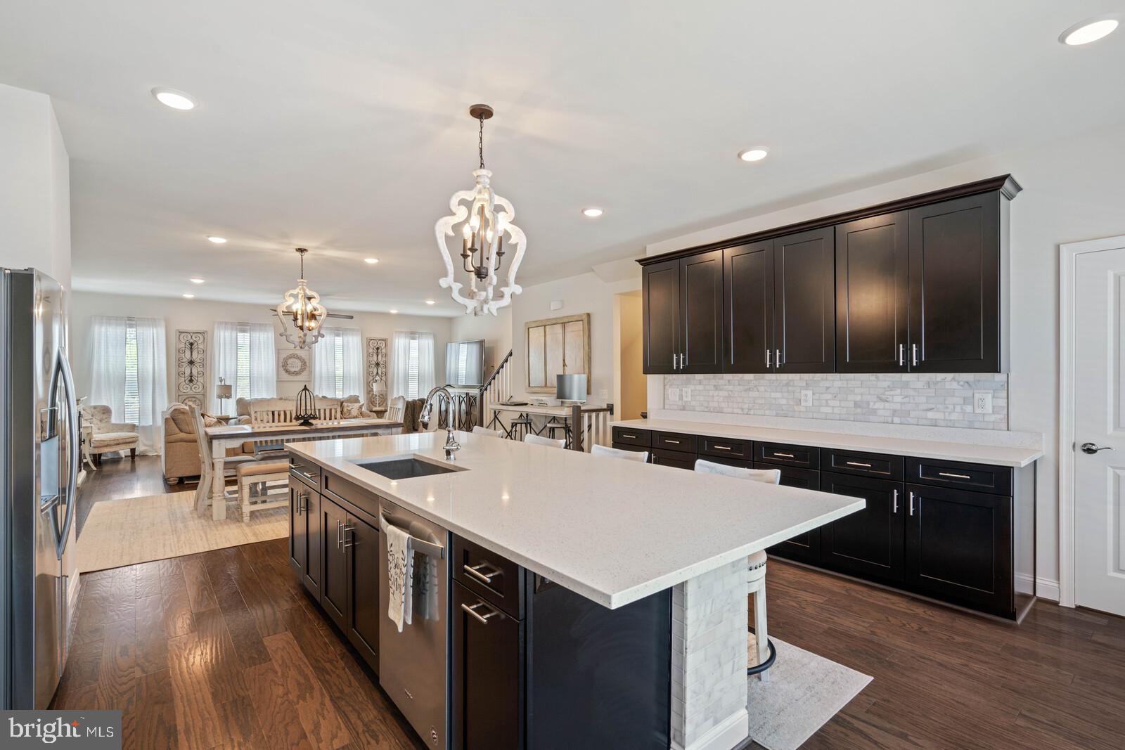 POTOMAC SHORES - Residential