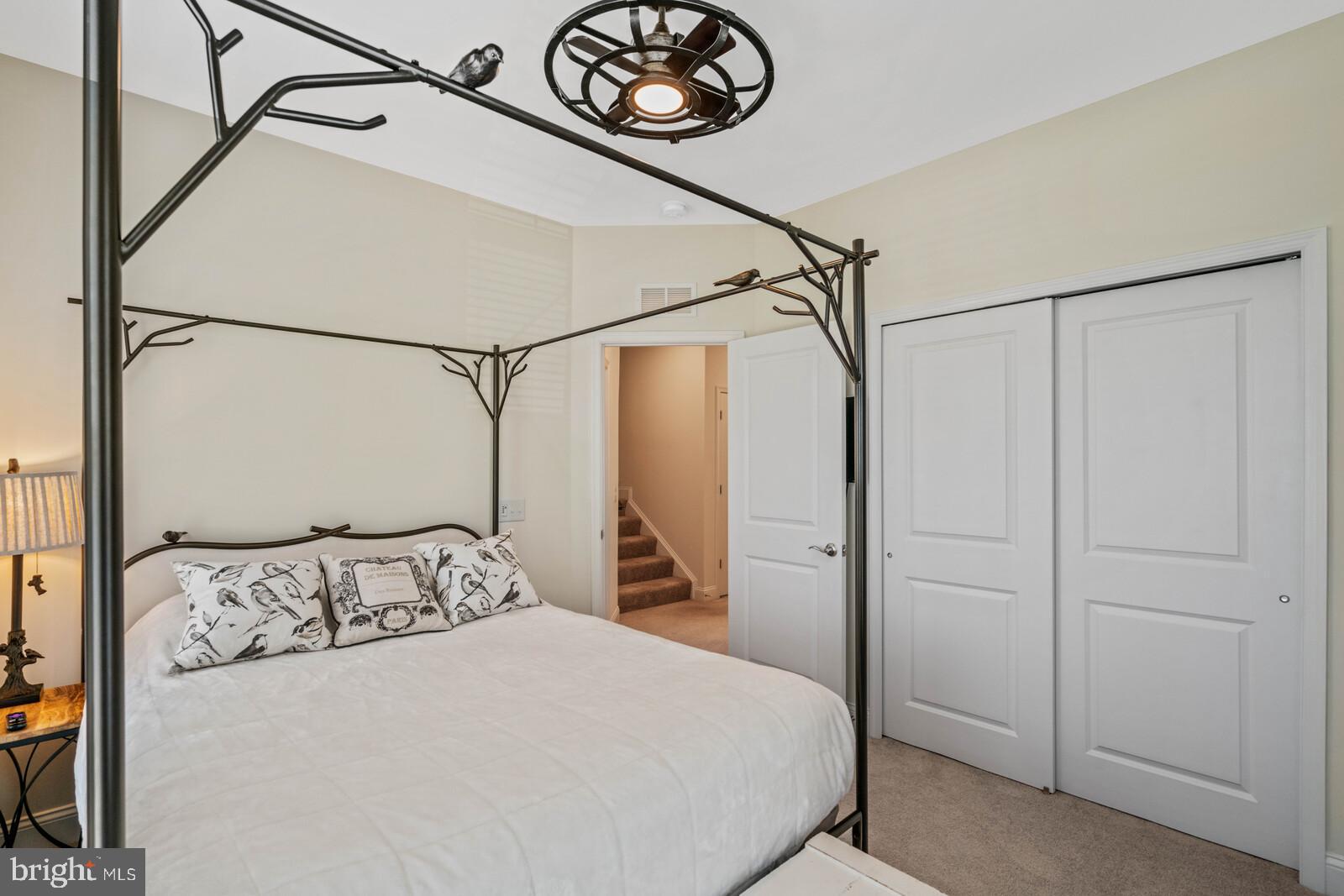 POTOMAC SHORES - Residential