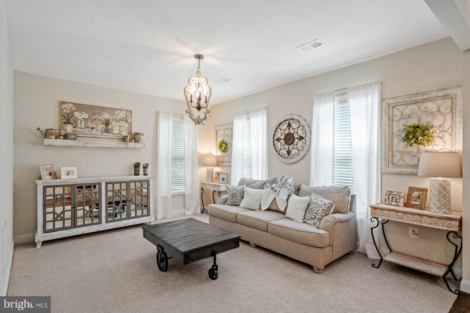 POTOMAC SHORES - Residential