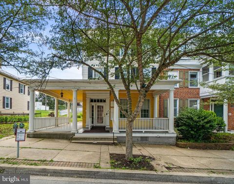 Homes For Sale - 112 E Main Street<br/> WESTMINSTER, MD 21157