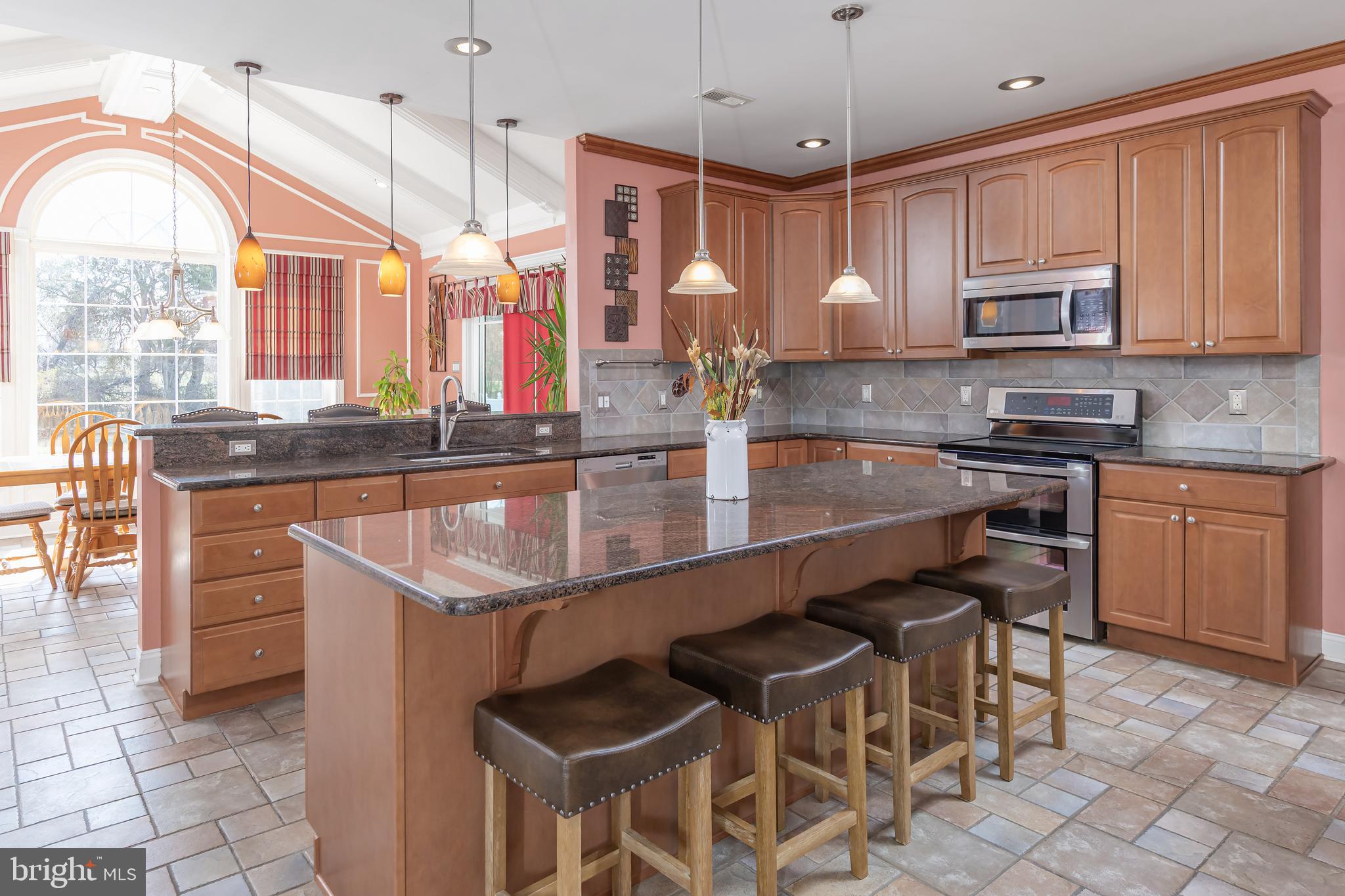 LEIGH COURT - Residential