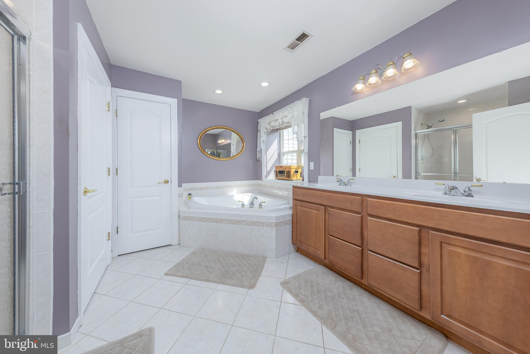 LEIGH COURT - Residential