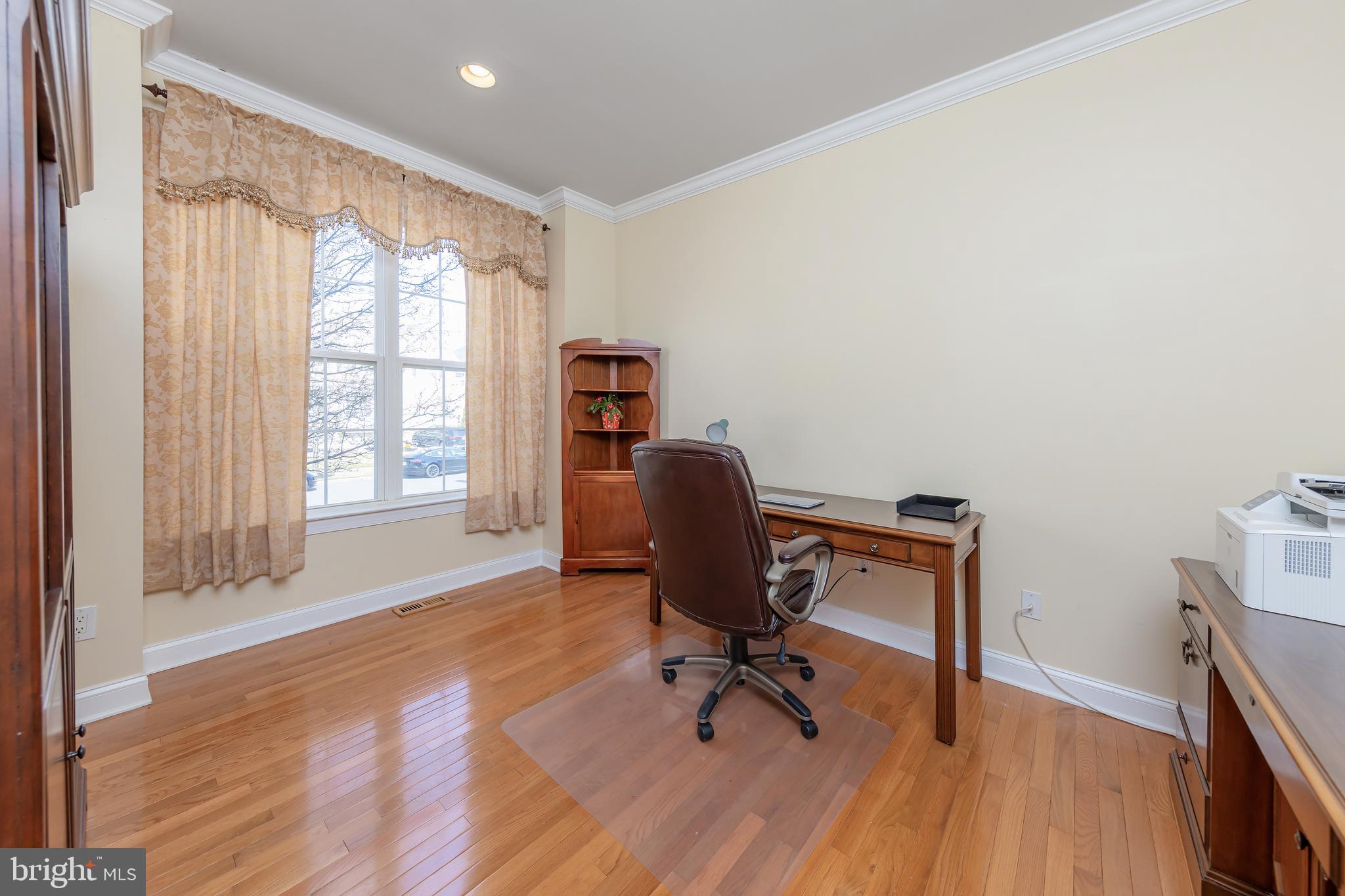 LEIGH COURT - Residential