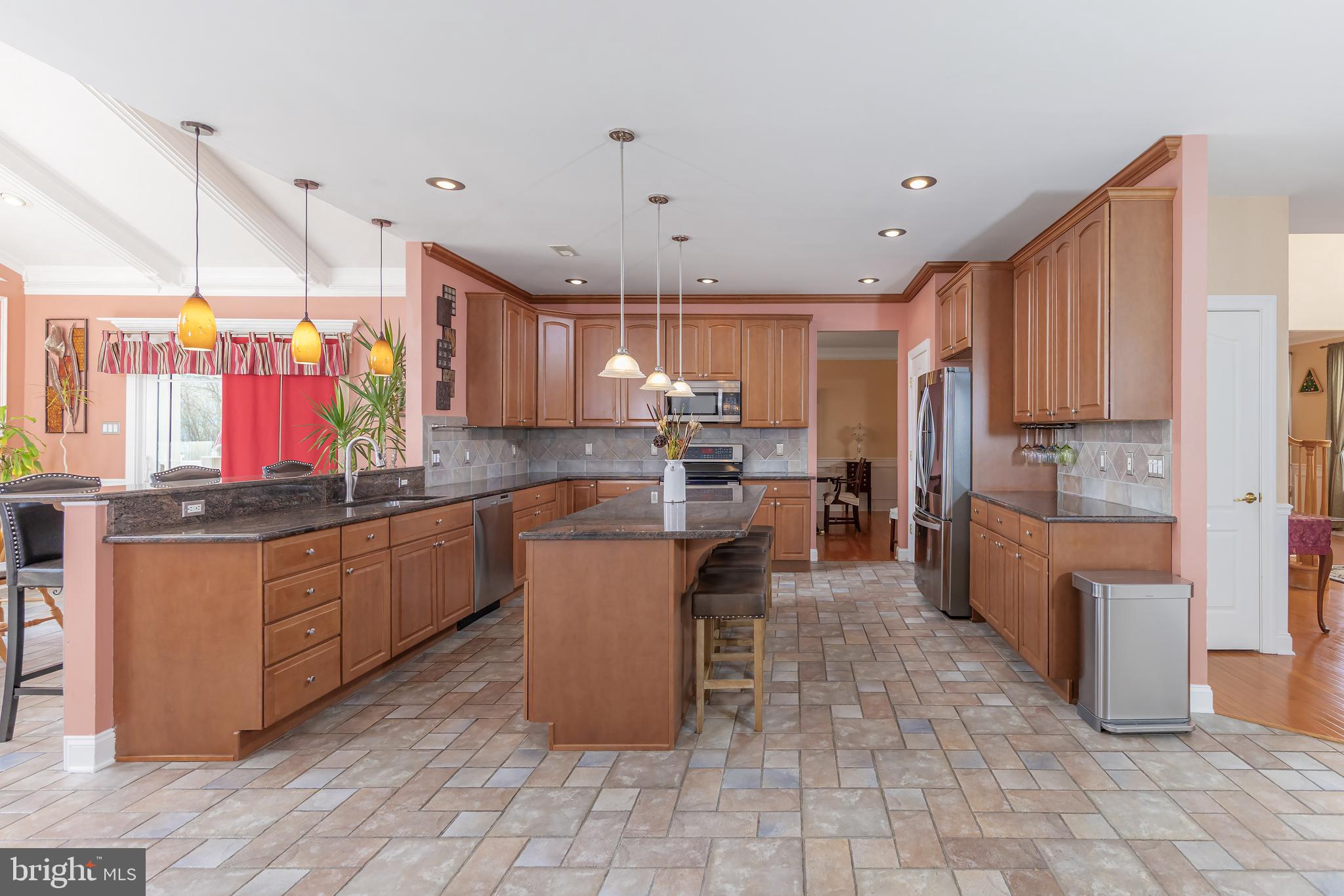 LEIGH COURT - Residential