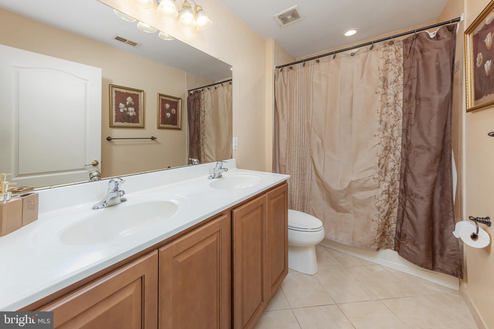 LEIGH COURT - Residential