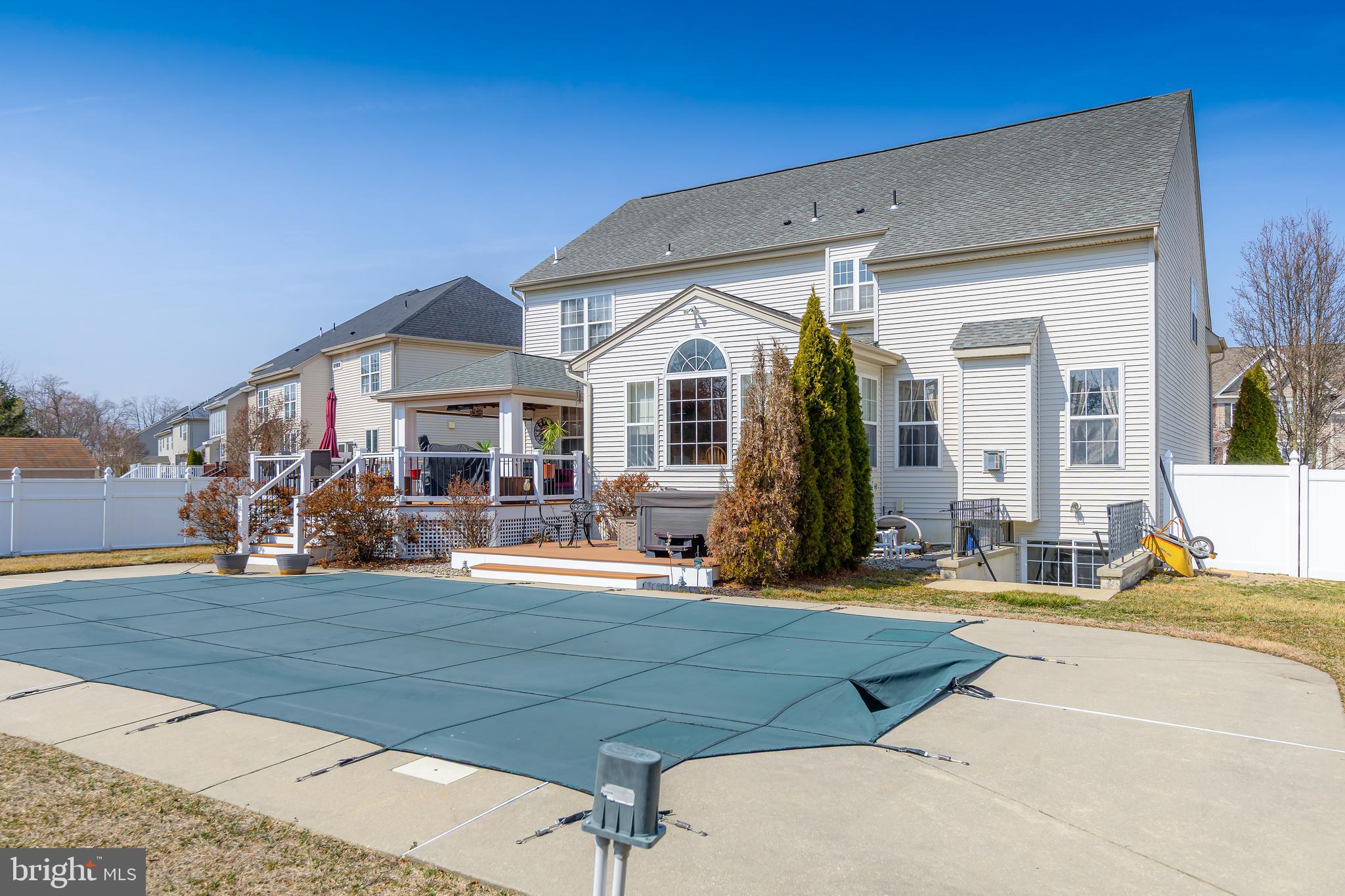 LEIGH COURT - Residential